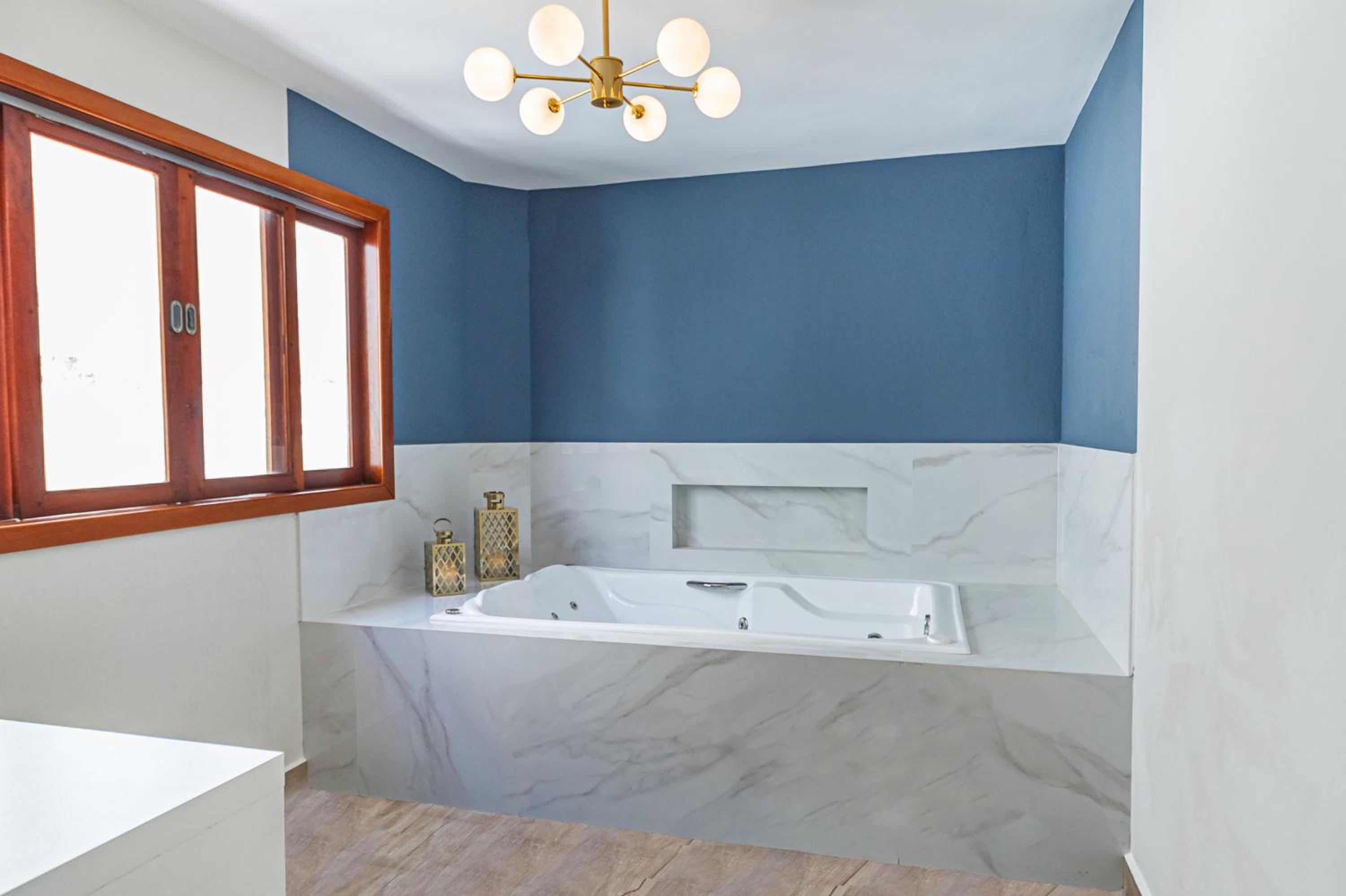 Queen Room with Spa Bath photo 2