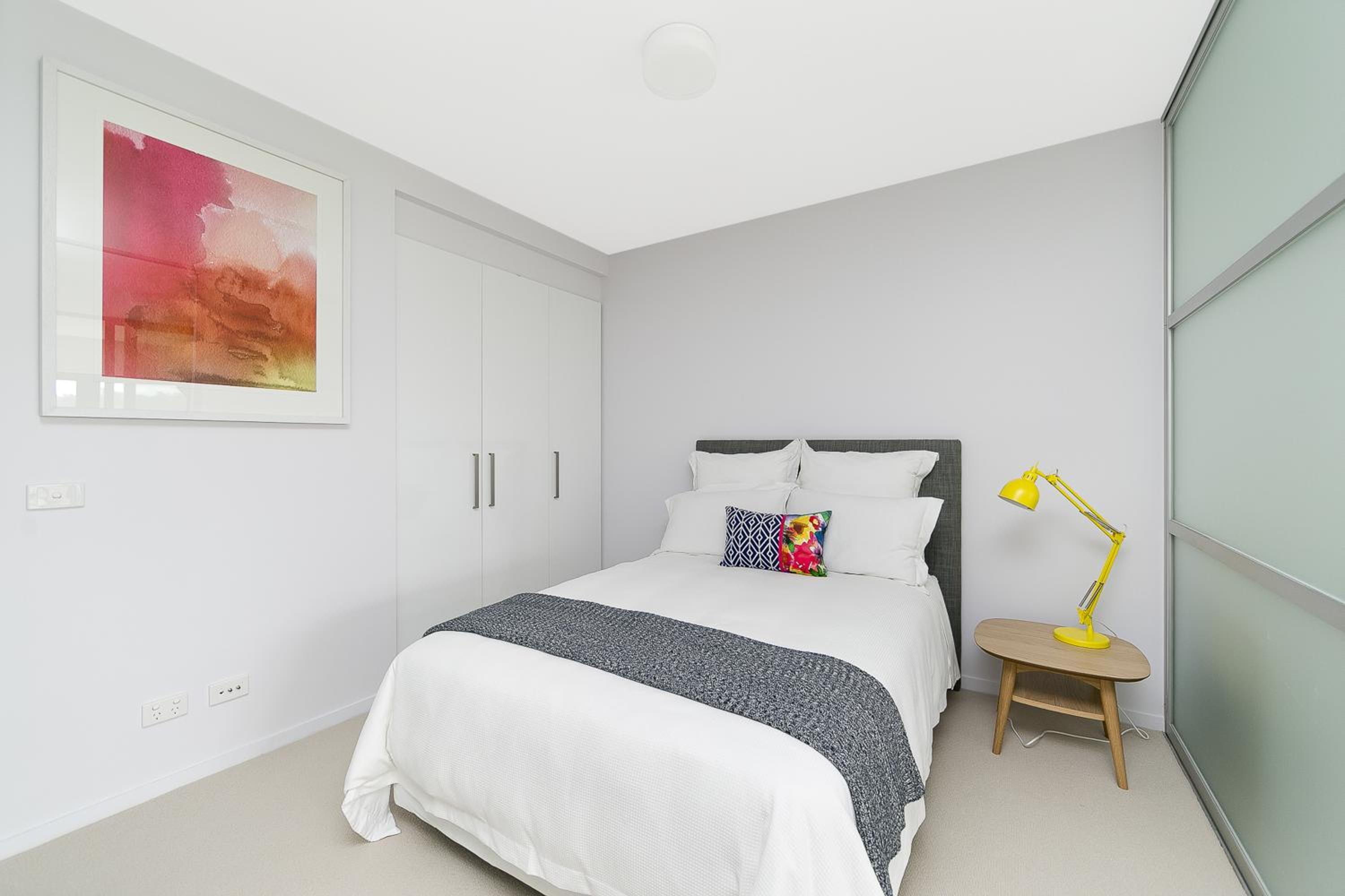 One Bedroom Apartment with Balcony photo 1
