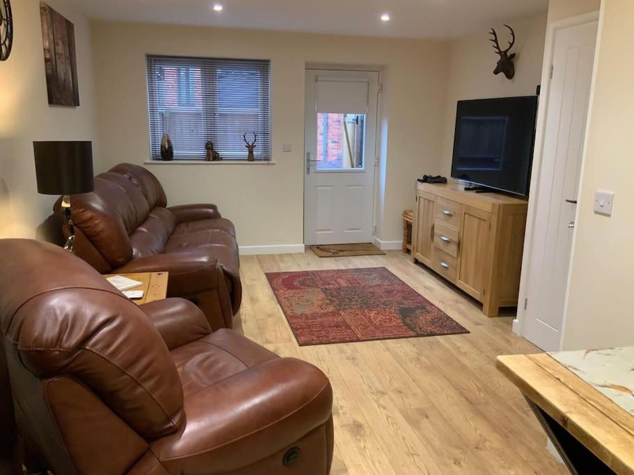 Three-Bedroom House photo 1