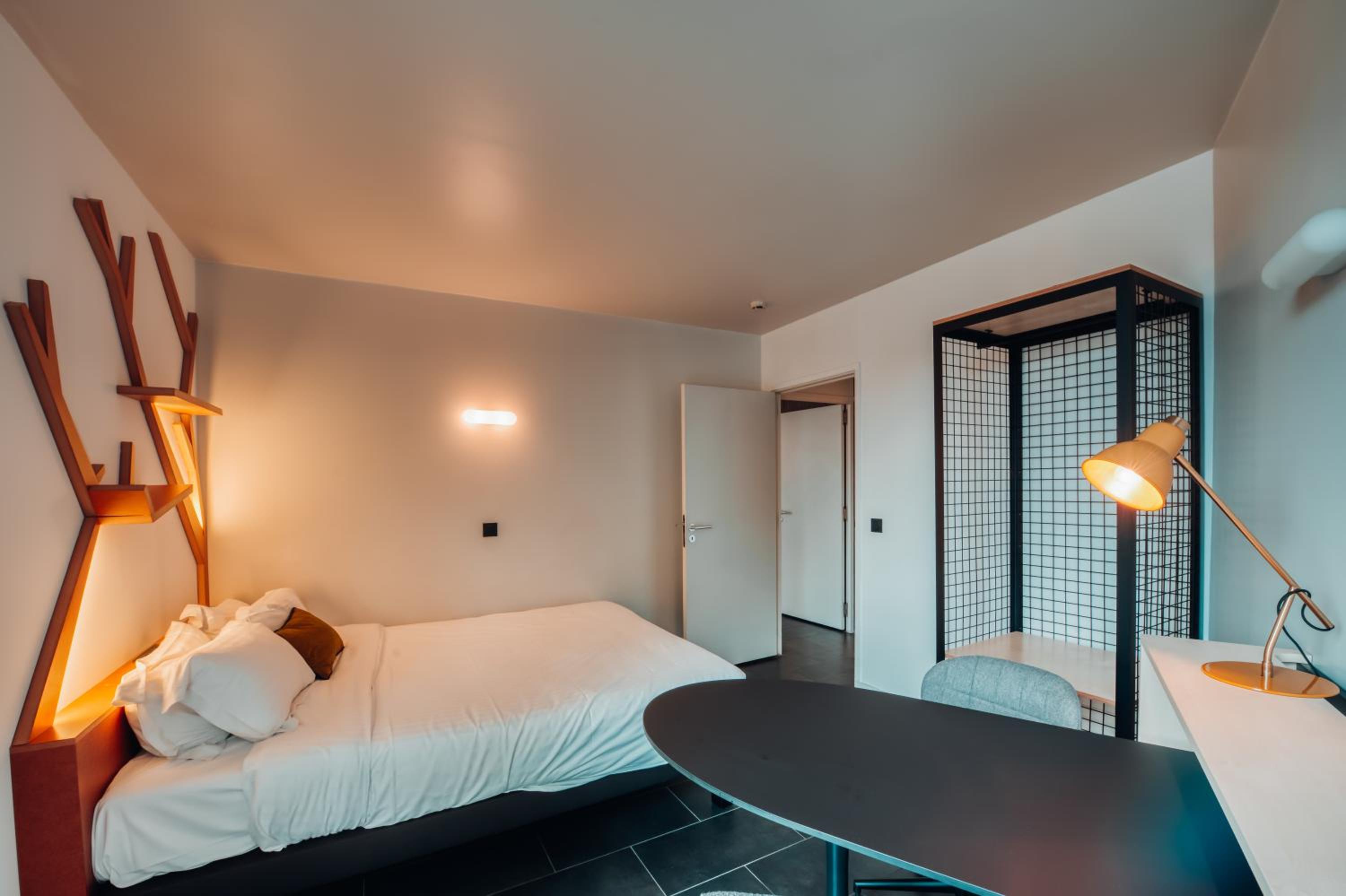 Two-Bedroom Apartment - Photo 6