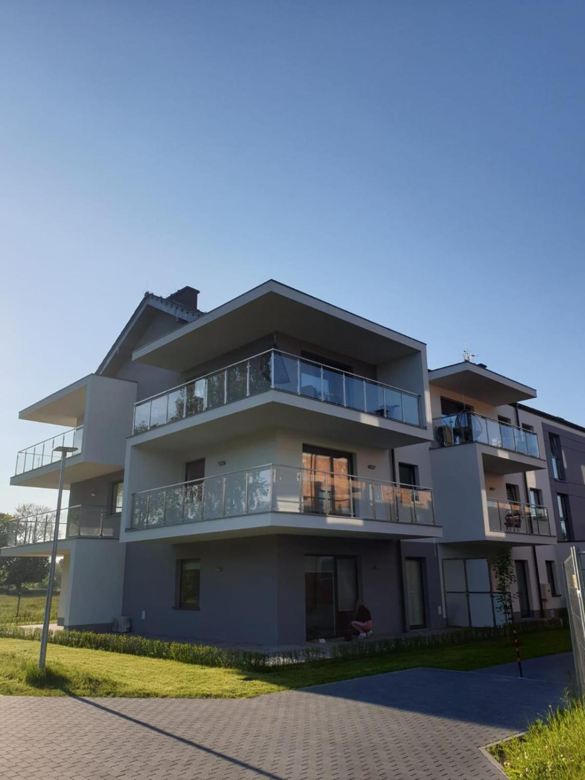 Apartment with Balcony - Photo 13