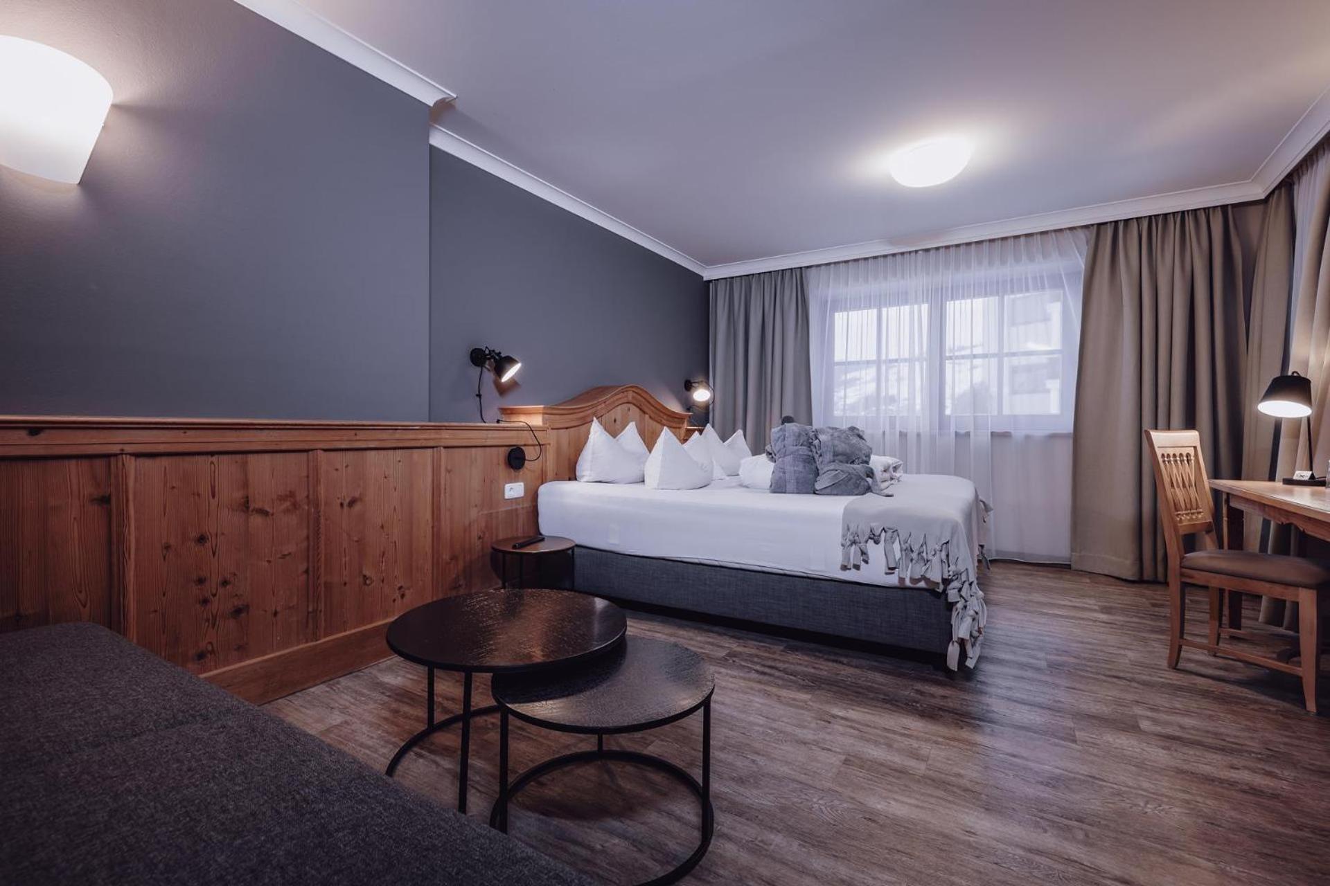 Comfort Family Suite with 2 Bedrooms and Panorama View - Photo 1