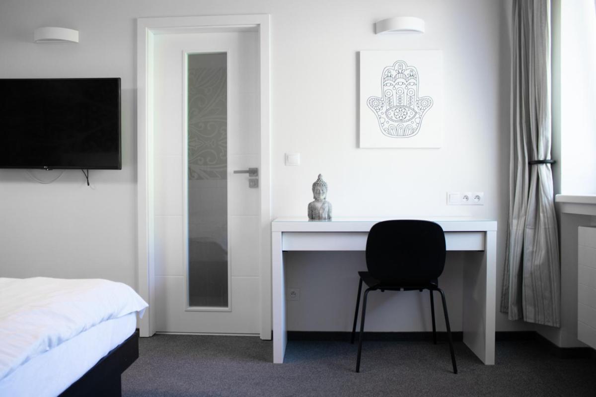 Deluxe Suite photo 2