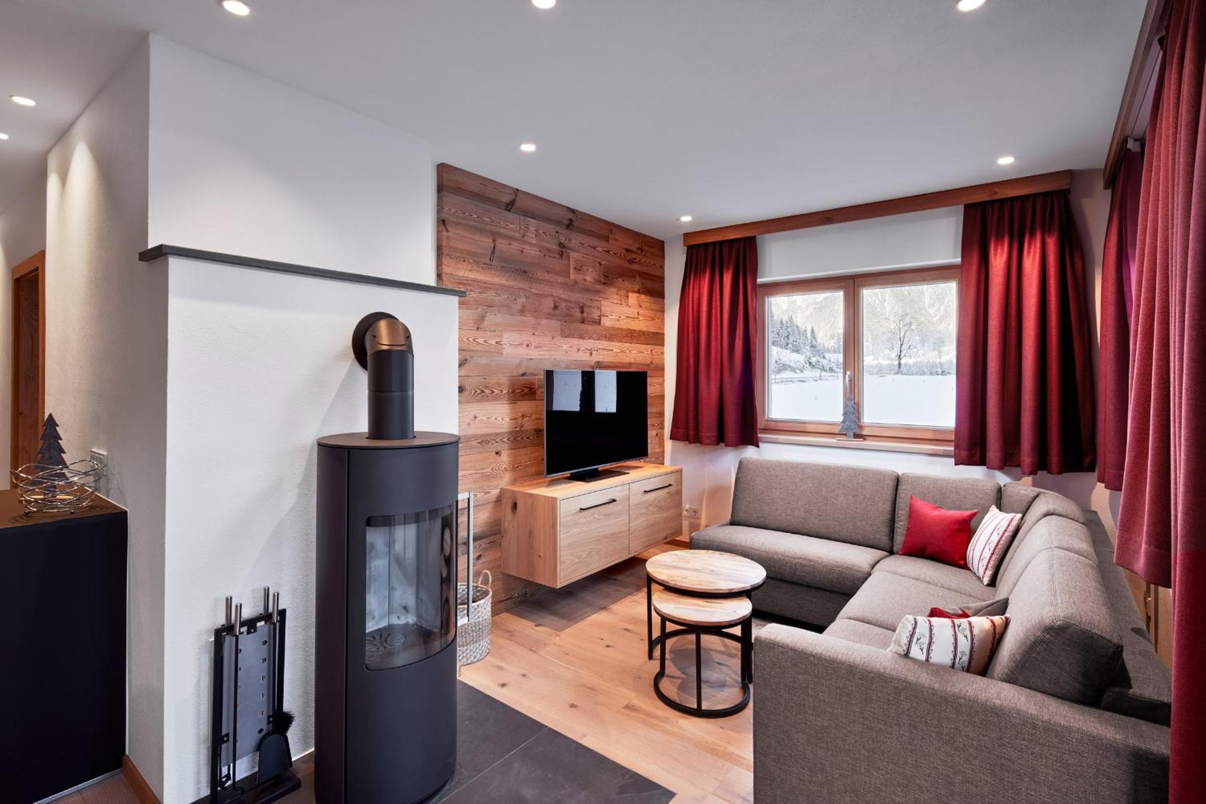 Three-Bedroom Apartment Top 9