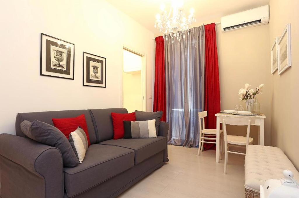 Apartment With Balcony photo 1