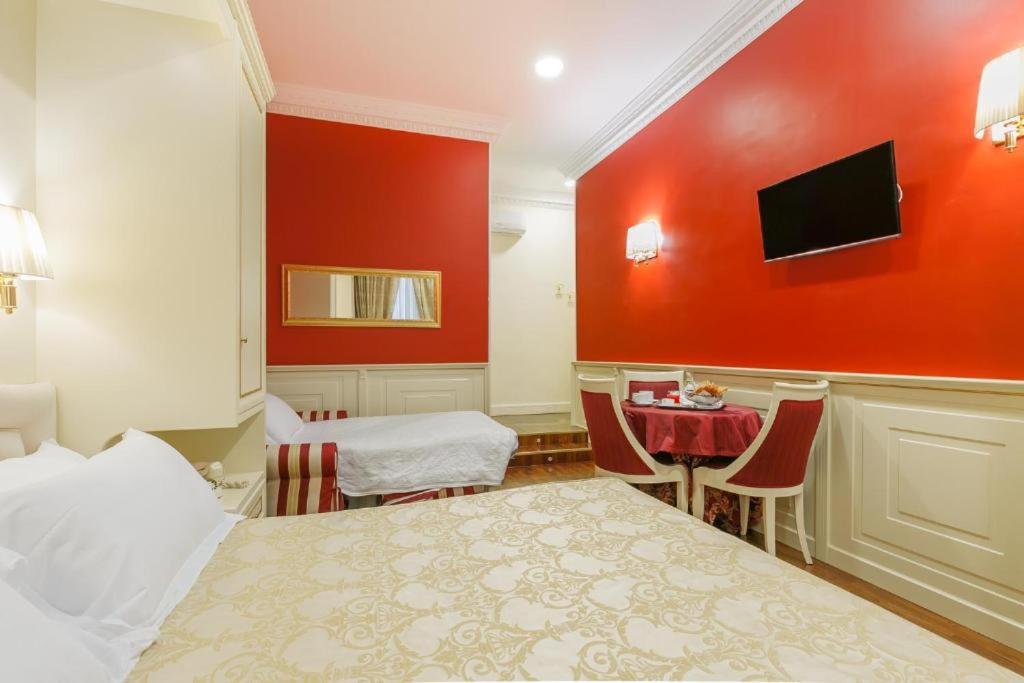 Comfort Triple Room photo 3