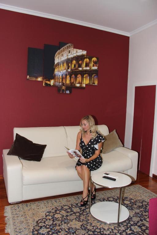 Deluxe Apartment photo 3