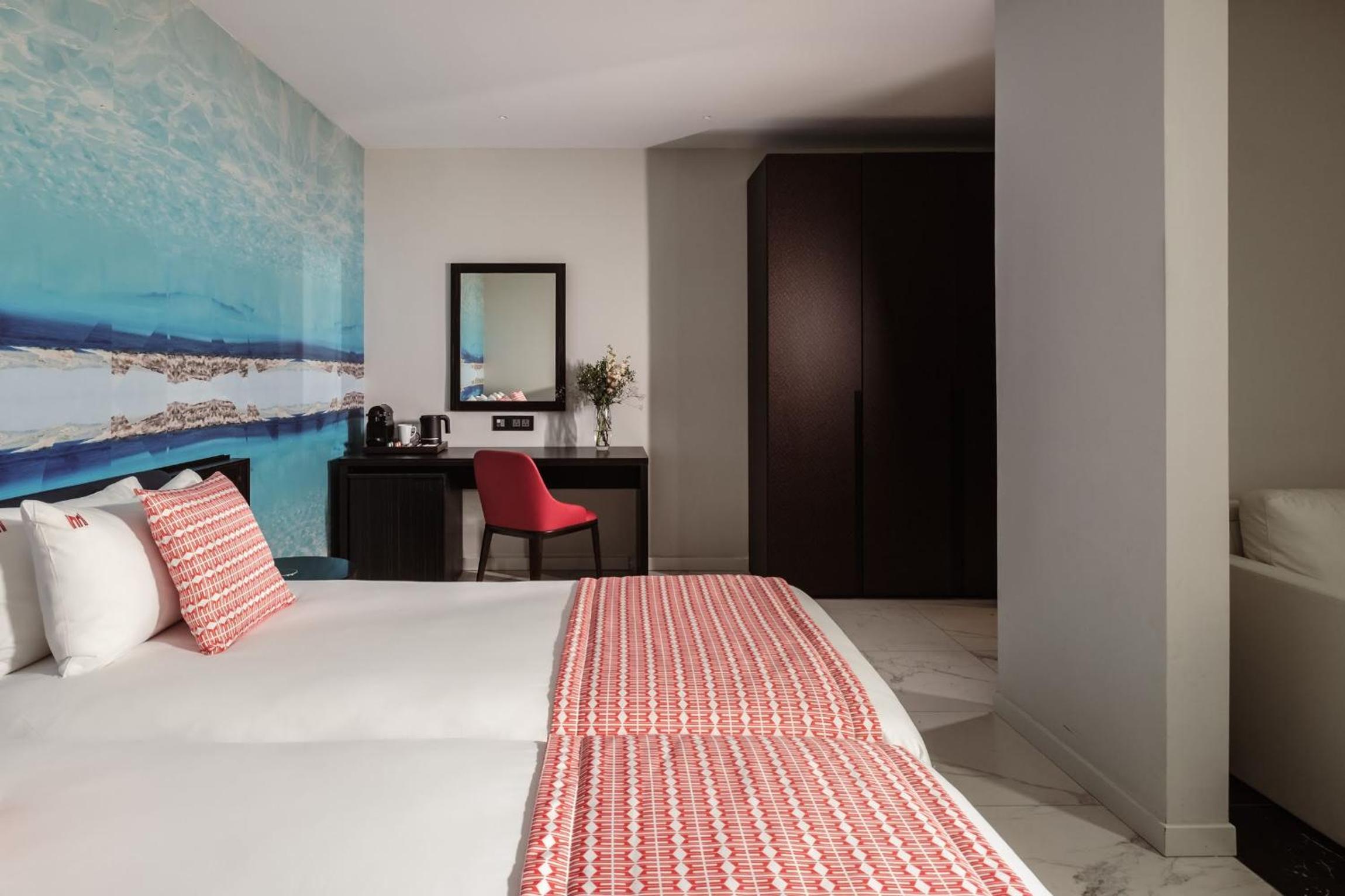 Standard Double or Twin Room - Photo 7