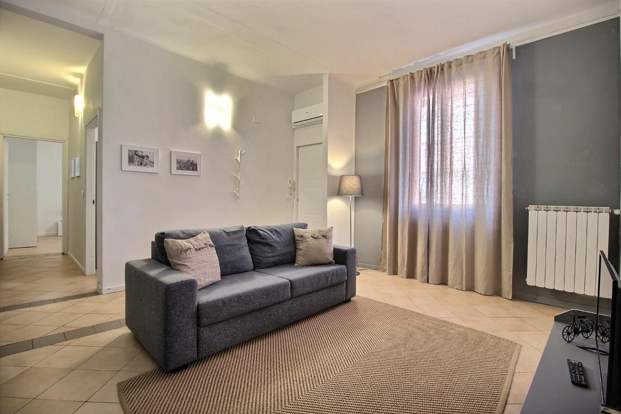 Two-Bedroom Apartment - Photo 5
