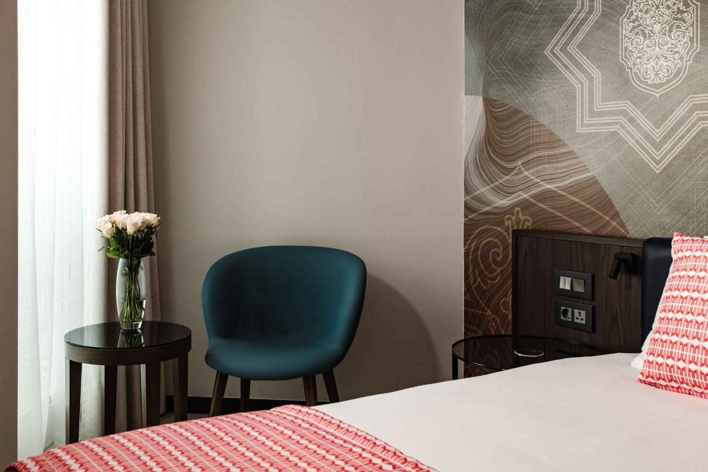 Standard Double or Twin Room - Photo 13