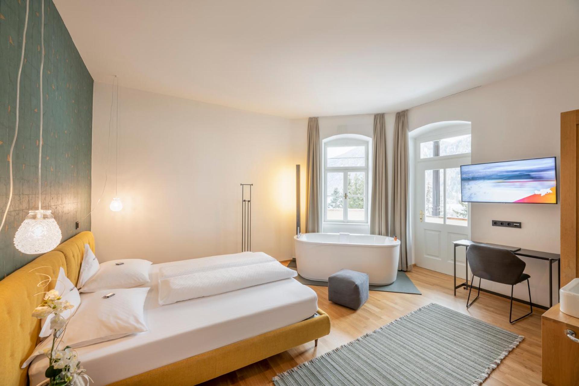 Small Double Room - Photo 2