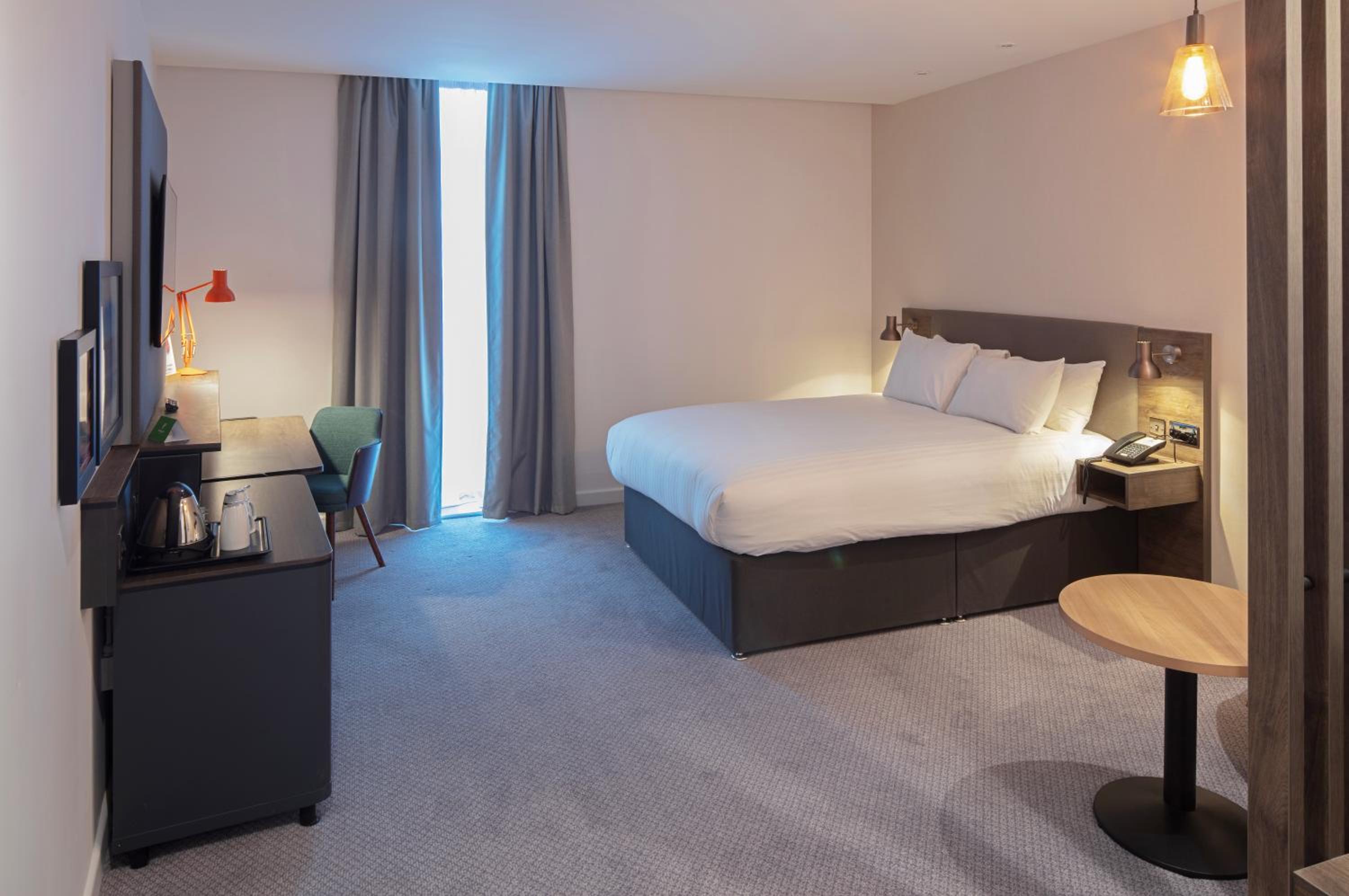 Premium King Room