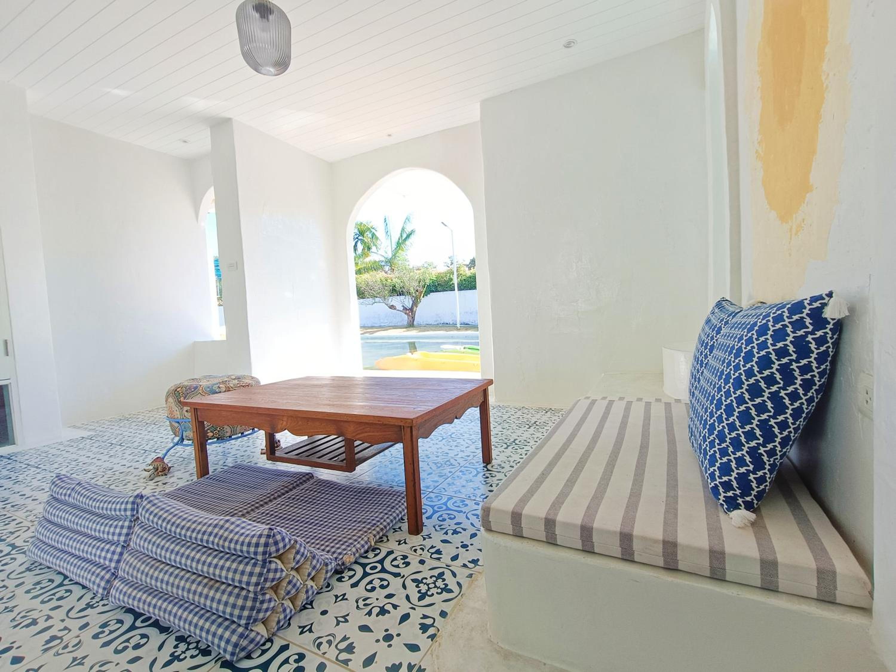 Family Two-Bedroom Room with River Access with Pool  - Photo 14