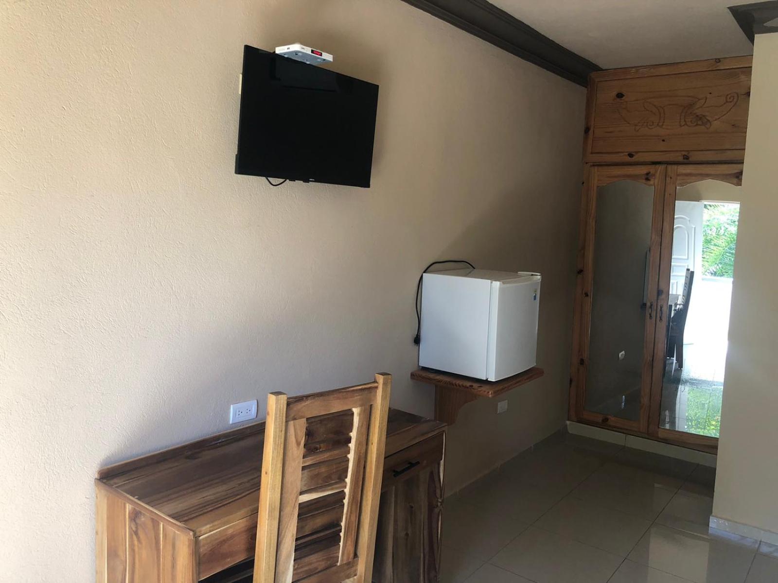 Large Double Room photo 3