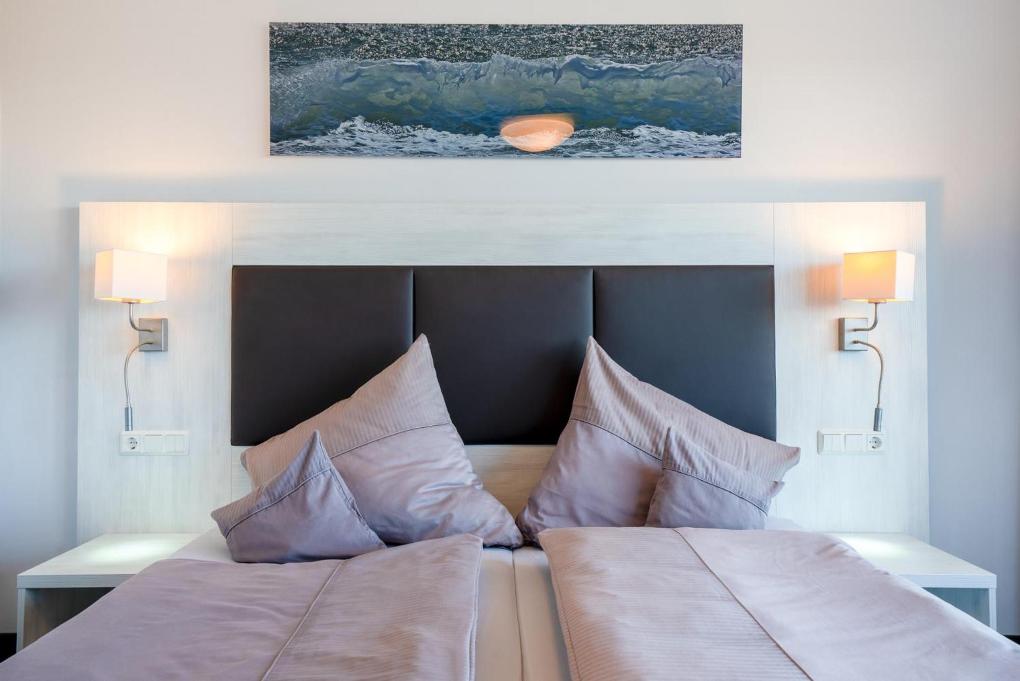 Double Room with Sea View and Balcony