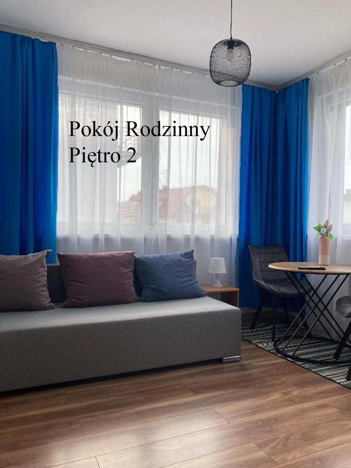 Family Room photo 3
