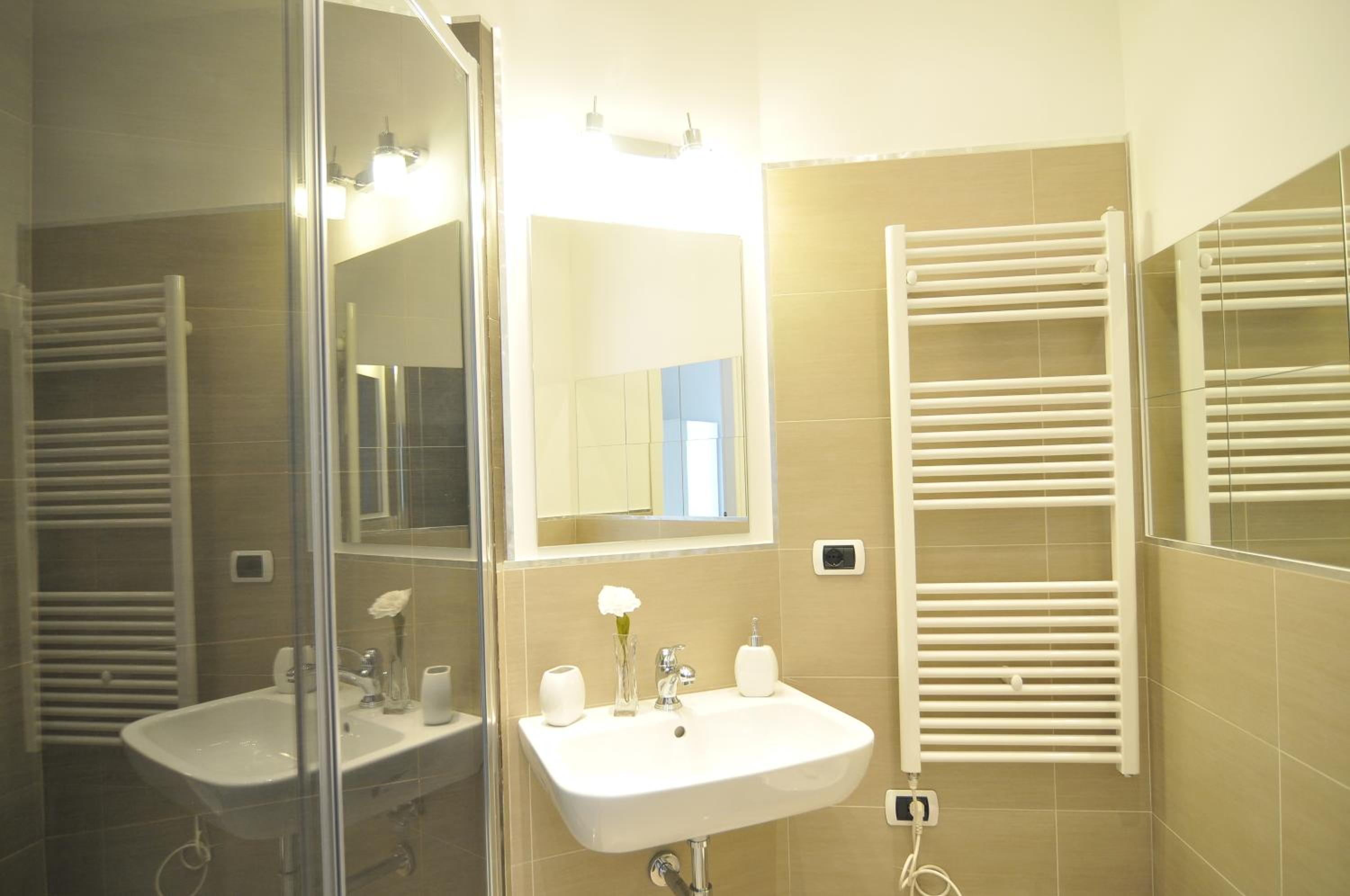 Double Room with Balcony photo 2