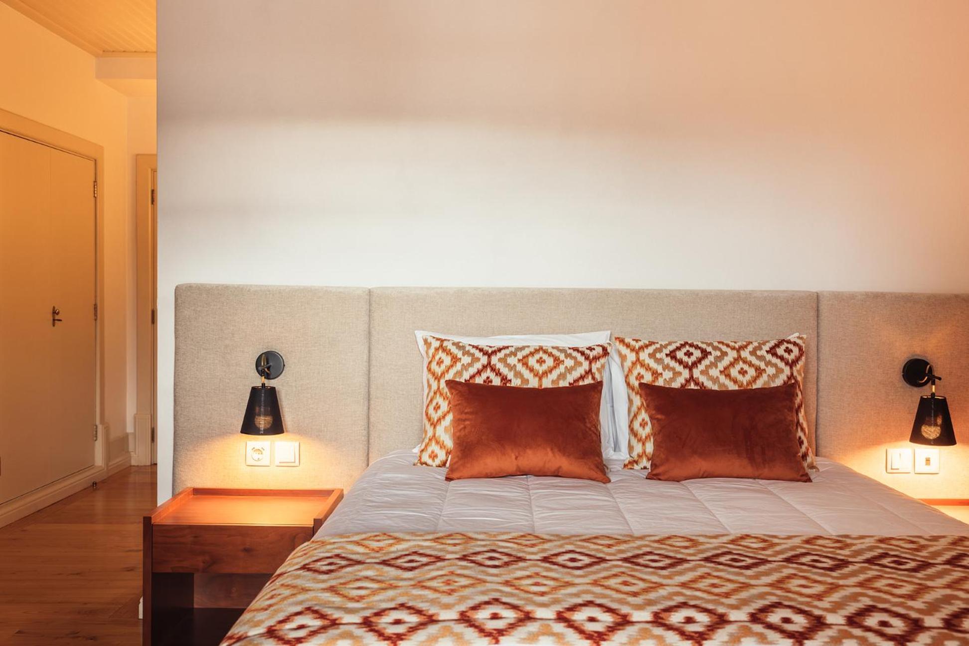 Deluxe Double Room - Photo 8