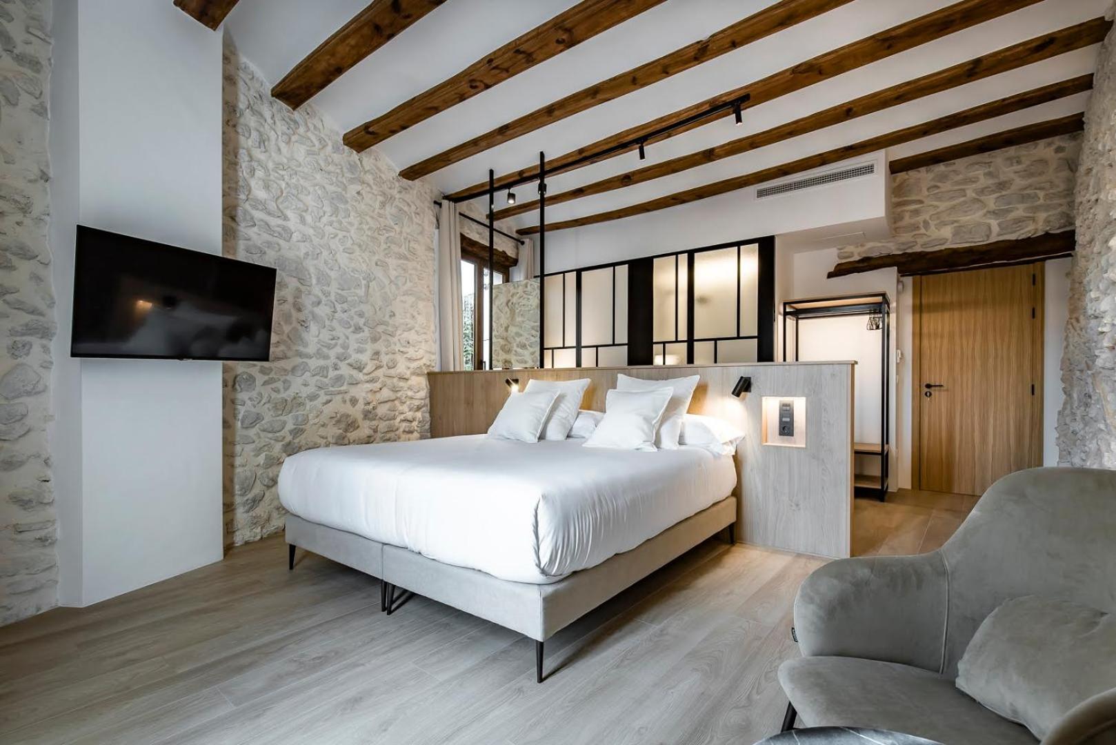 Junior Suite with Balcony photo 3