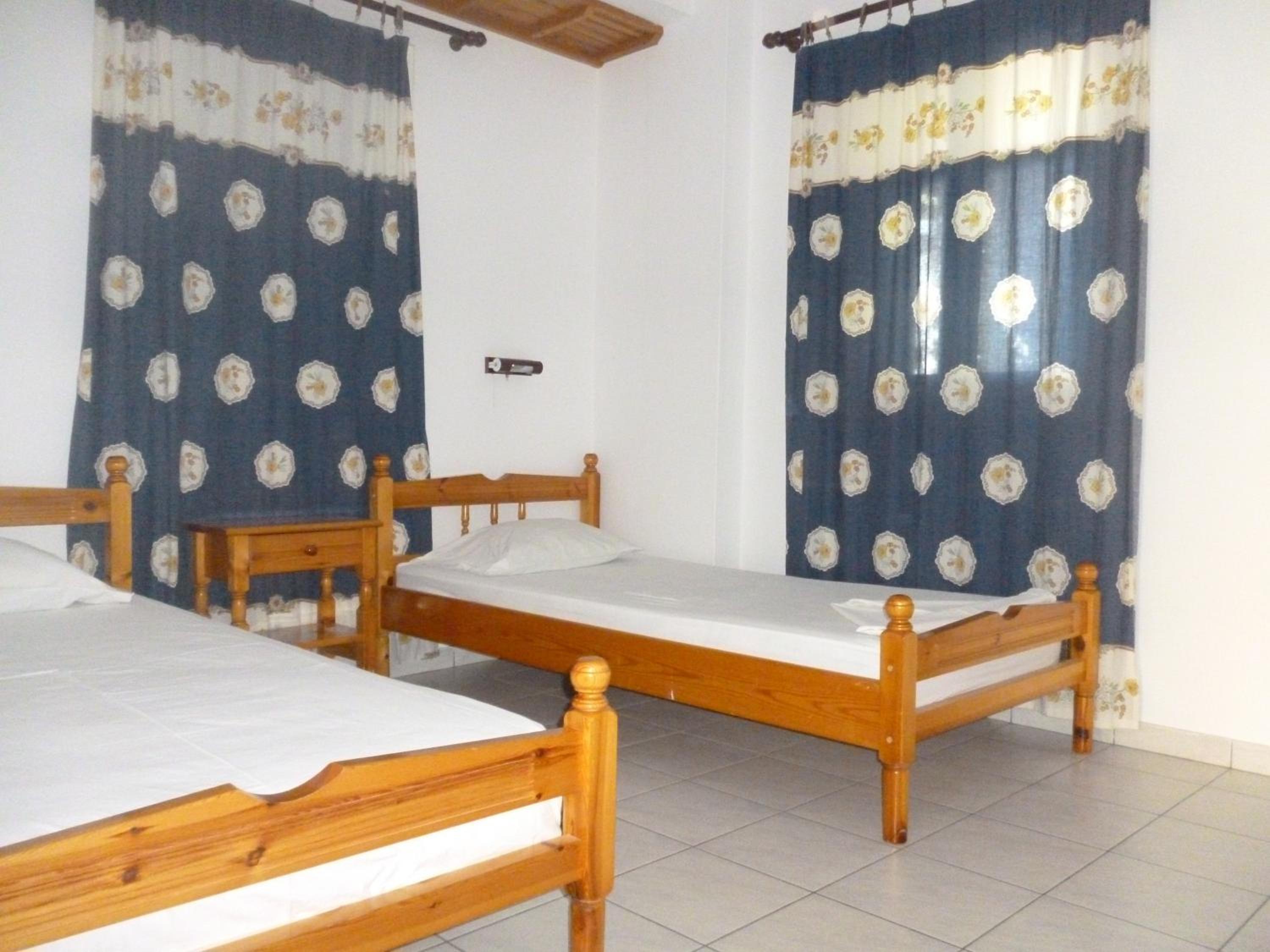 Apartment with Sea View - Photo 12