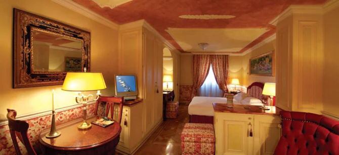 Deluxe Junior Suite