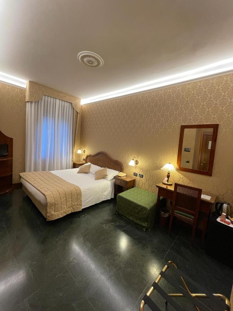 Classic Double or Twin Room - Annex photo 3