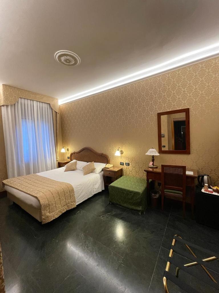 Classic Double or Twin Room - Annex photo 1