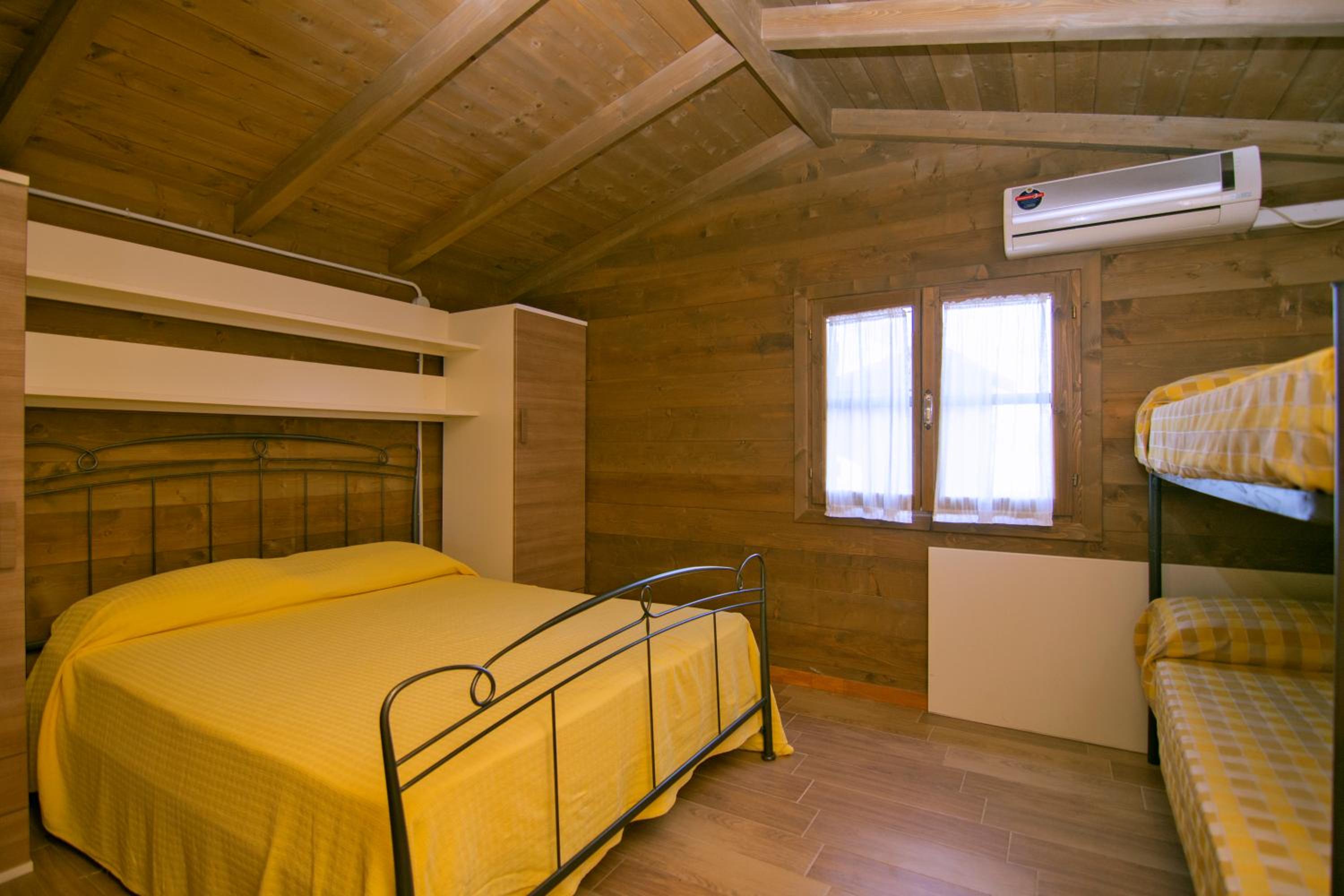 One-Bedroom House photo 3
