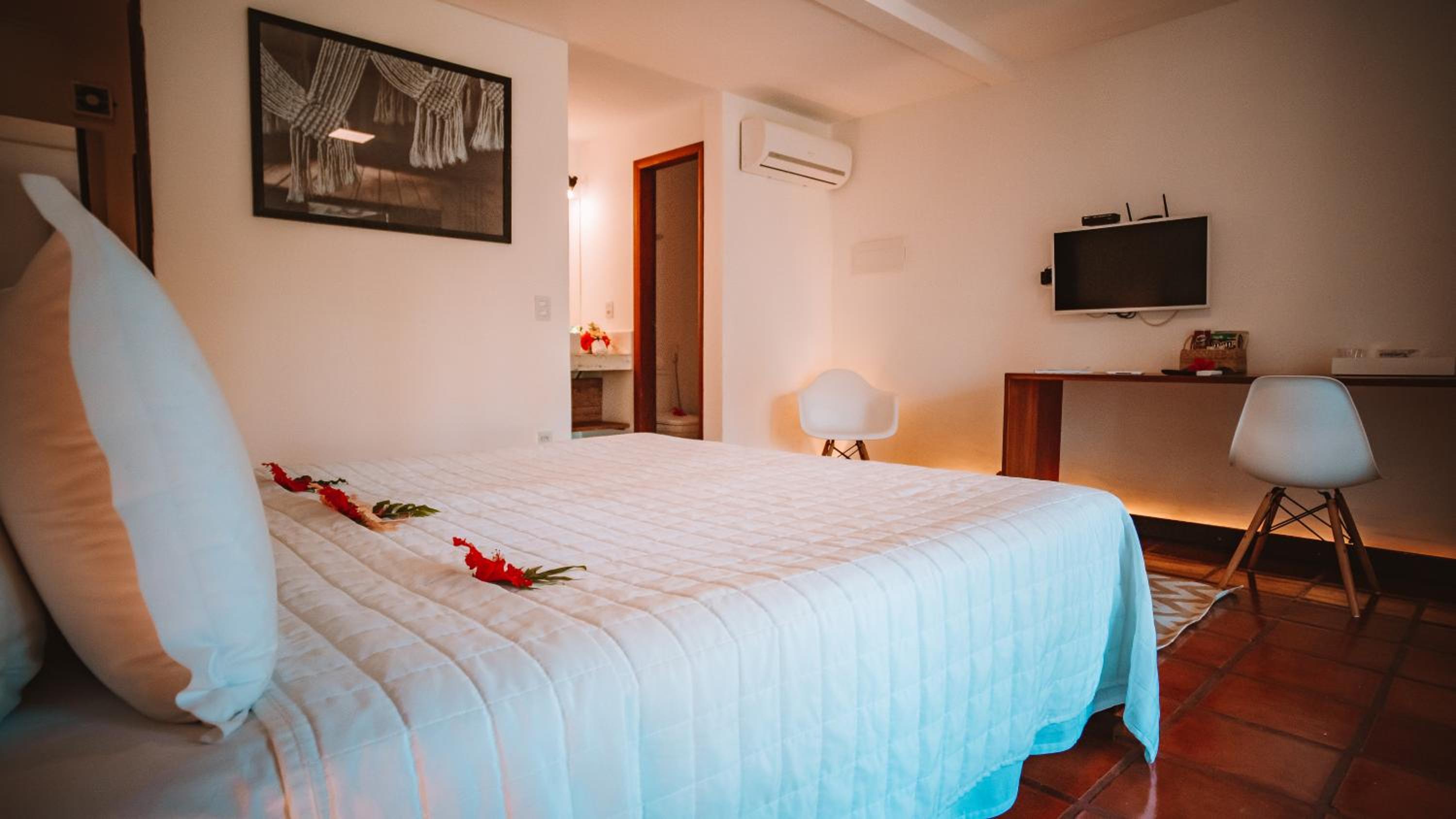 Suite with Garden View - Photo 3