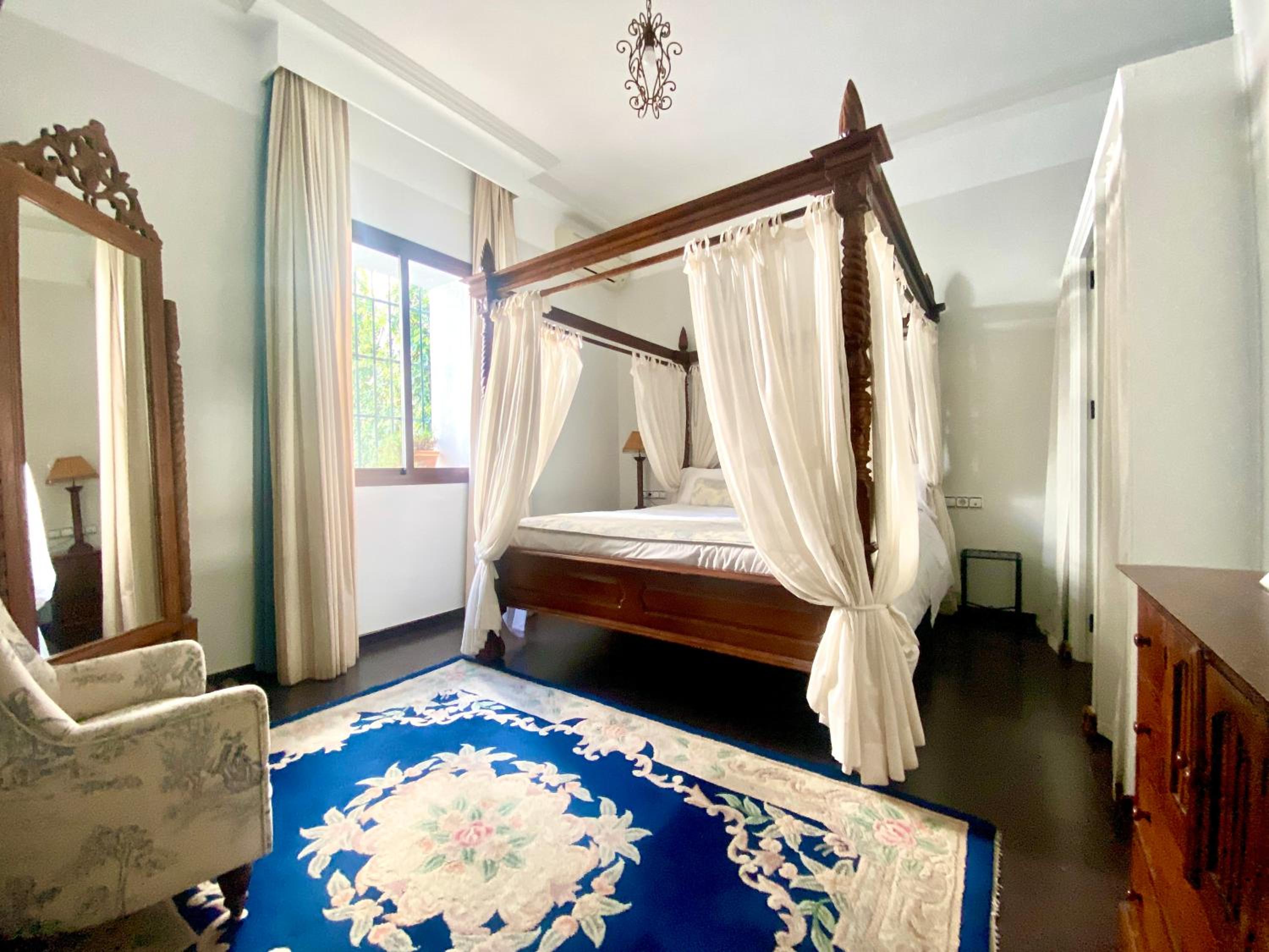 Deluxe Double Room - Photo 10