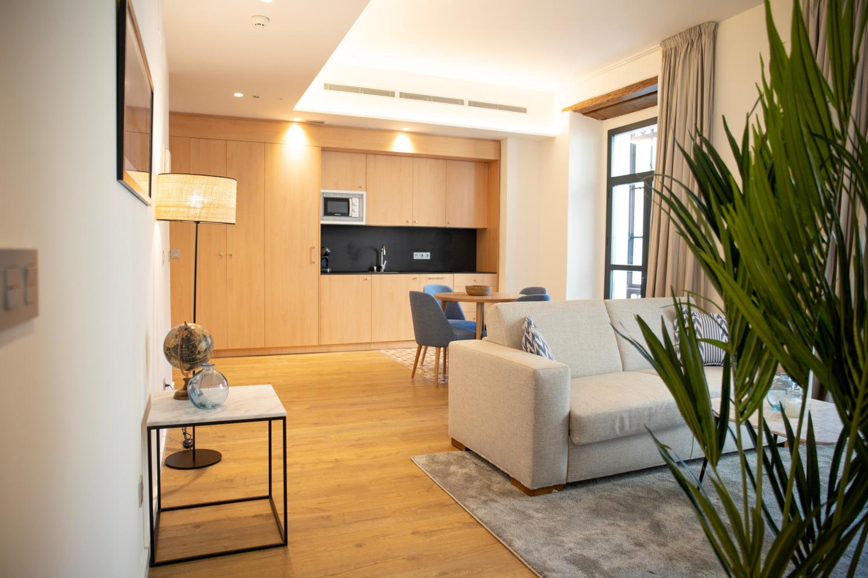 Apartment with Balcony - Photo 1