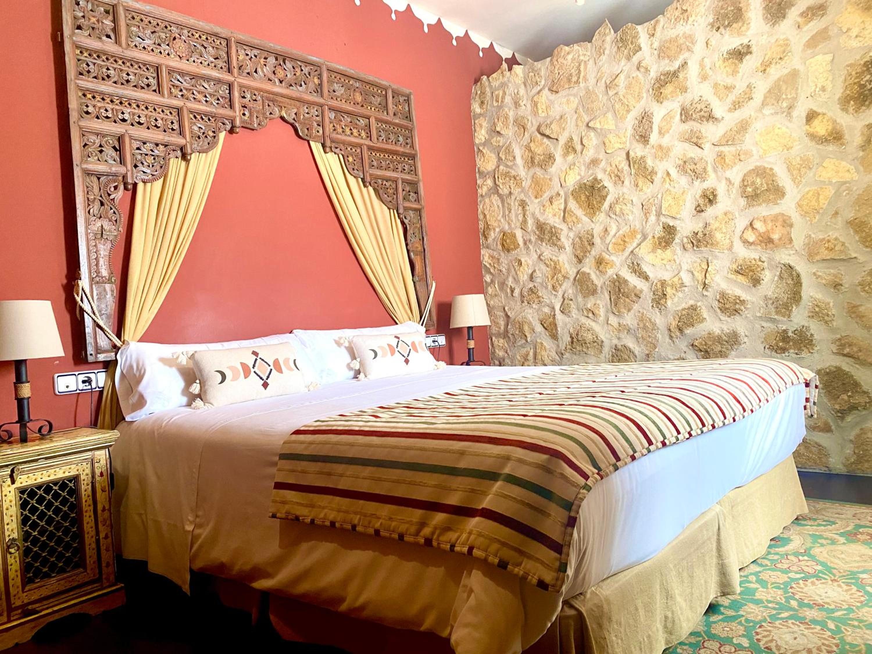 Double Room - Photo 10