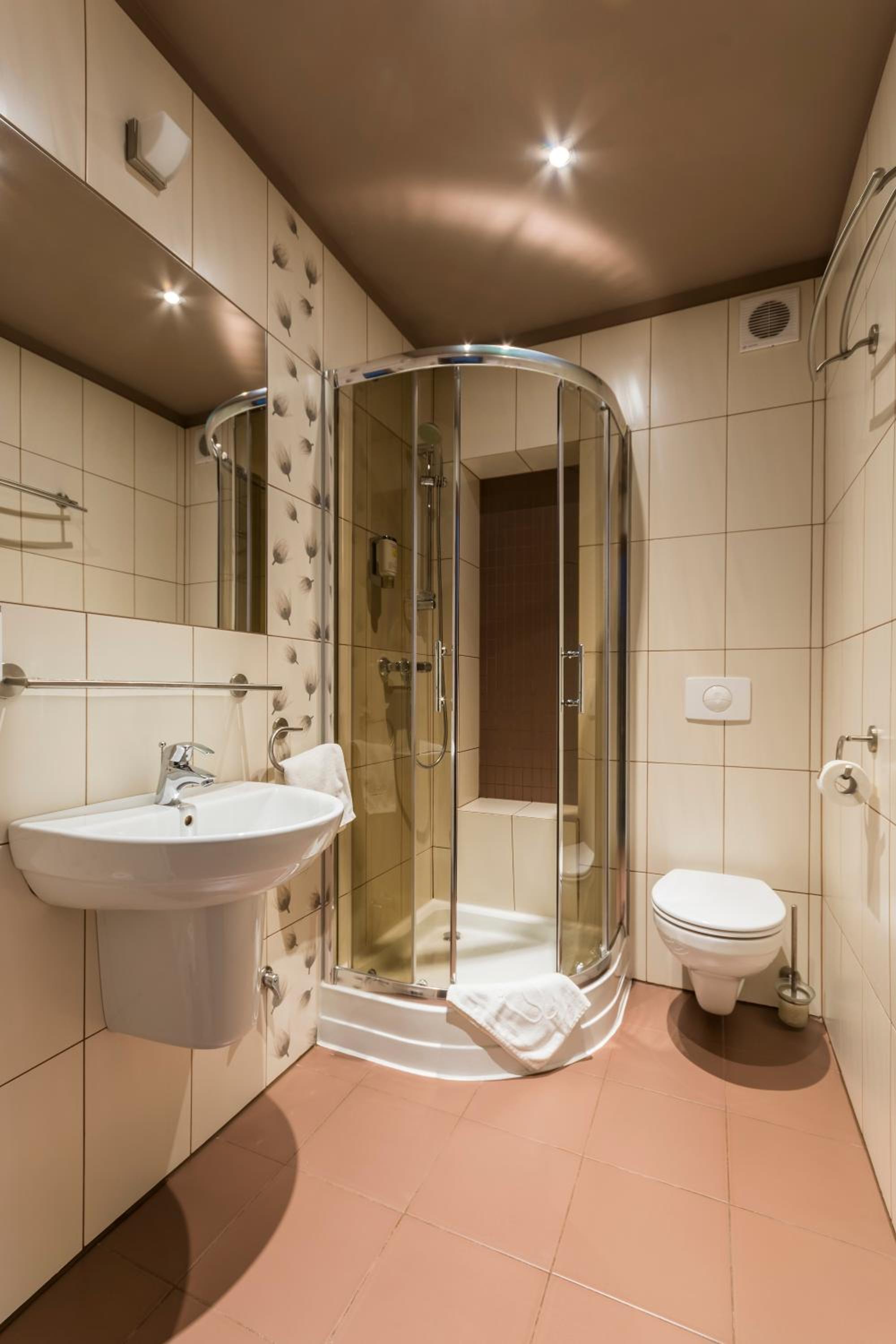 Double or Twin Room photo 2