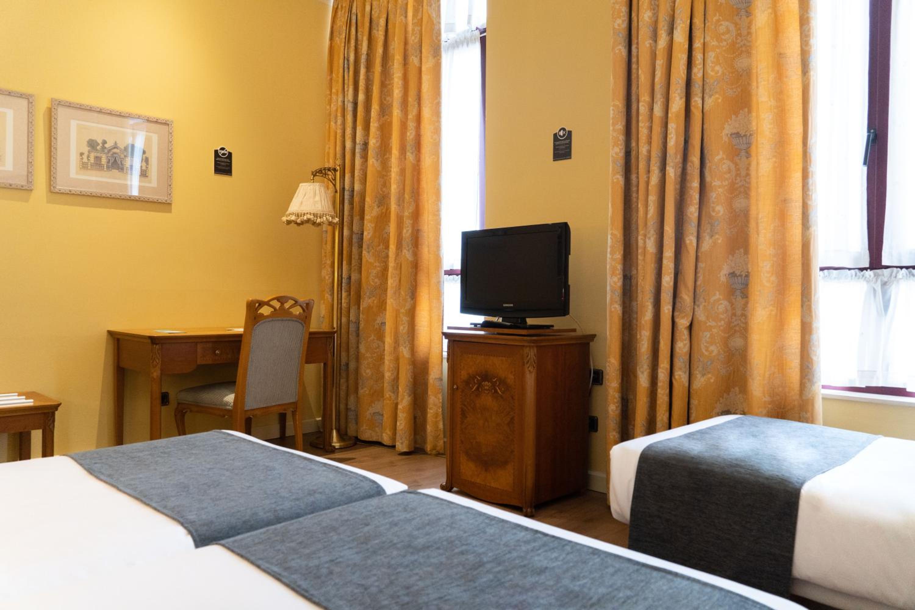 Budget Triple Room - Photo 4