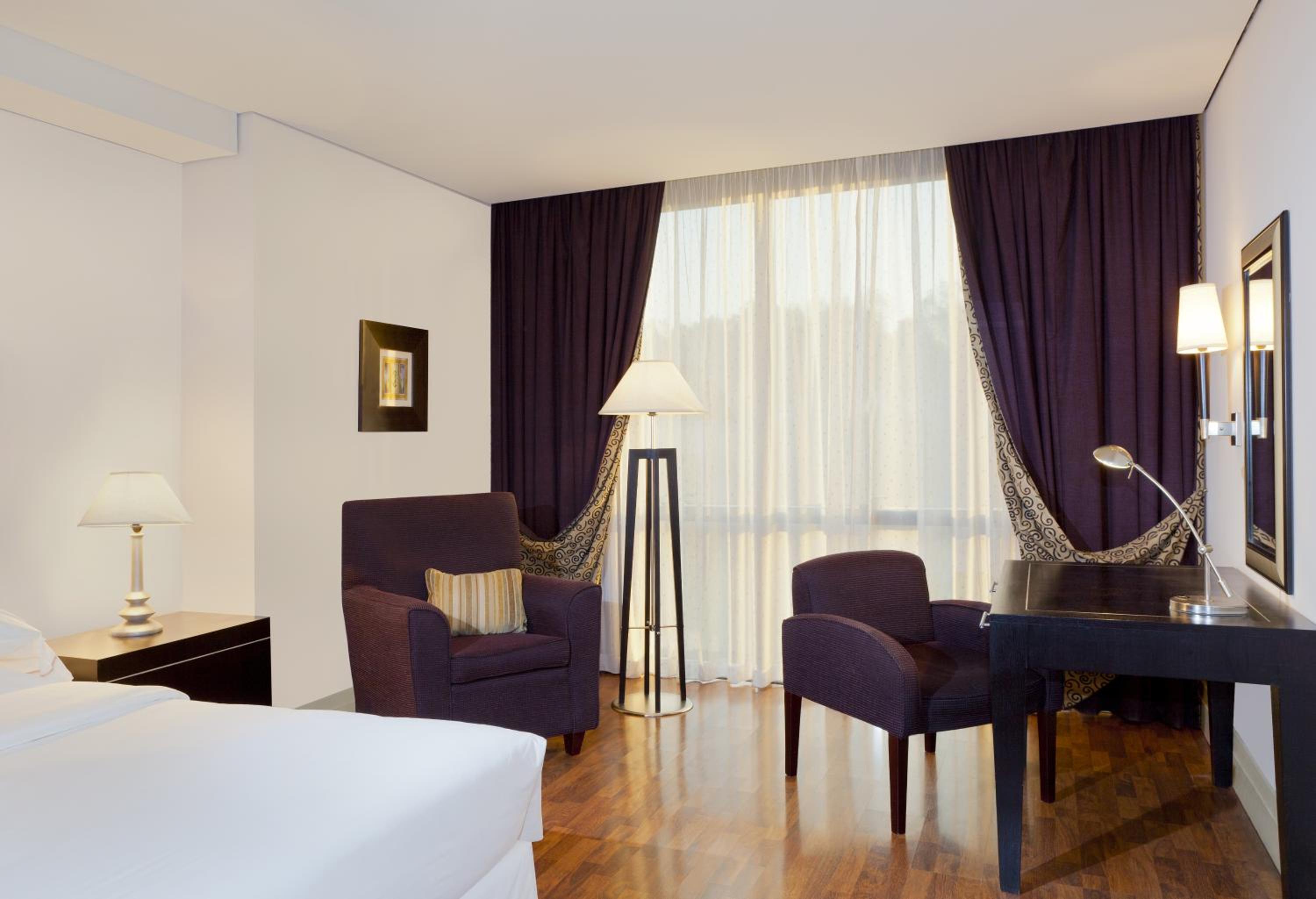 Deluxe Double or Twin Room photo 1