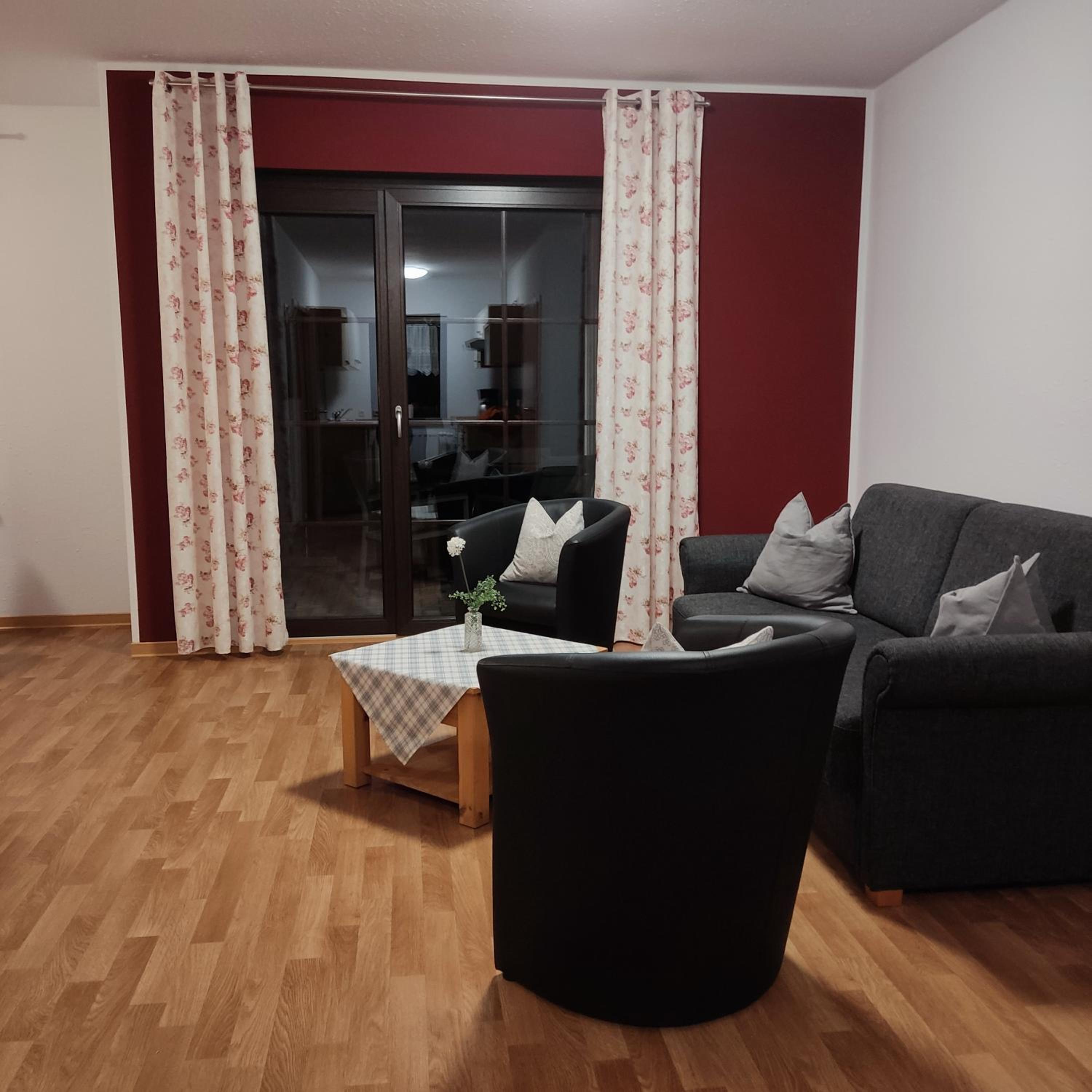One-Bedroom Apartment photo 2