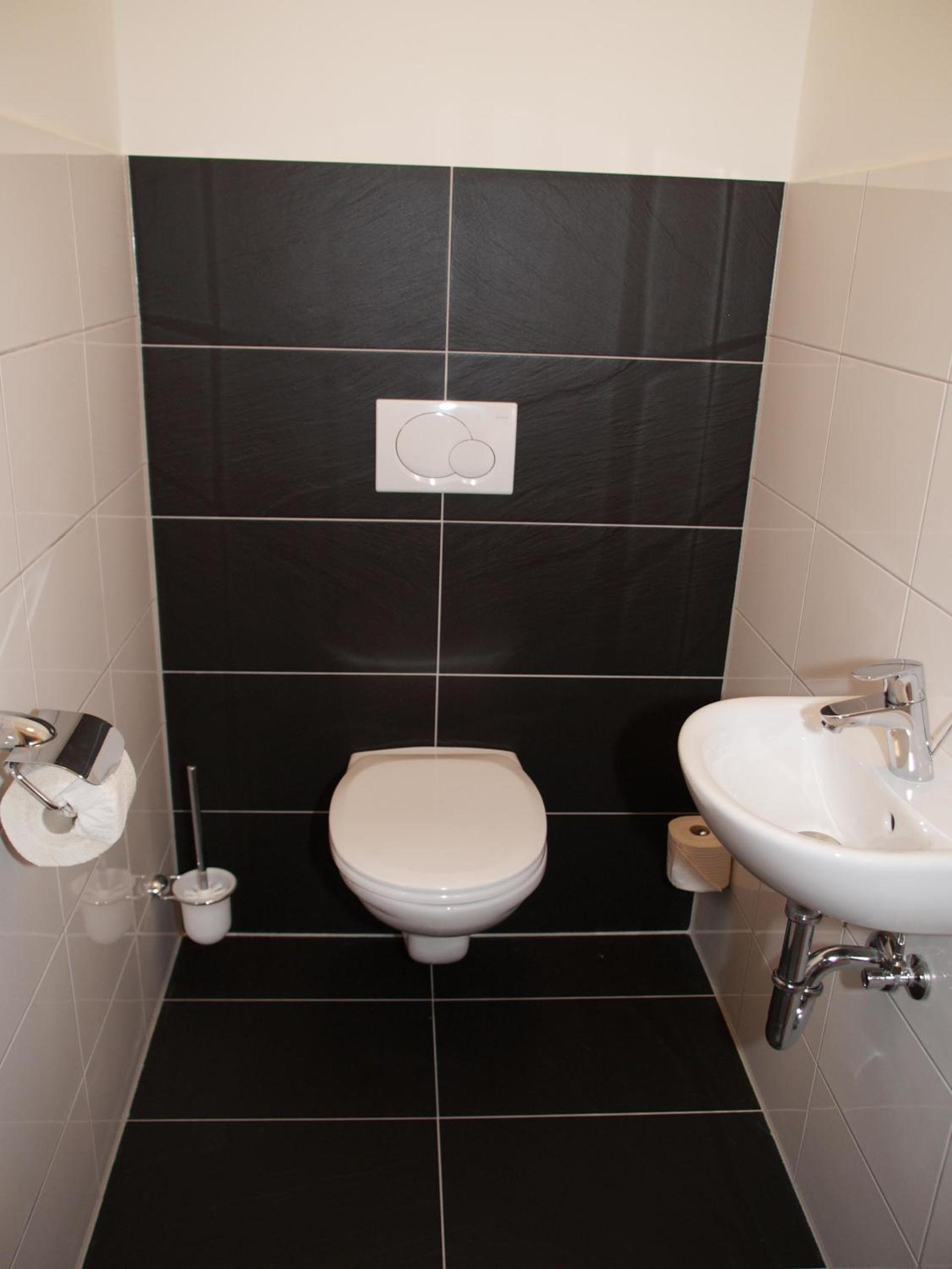Two-Bedroom Apartment (4-6 Adults) photo 2