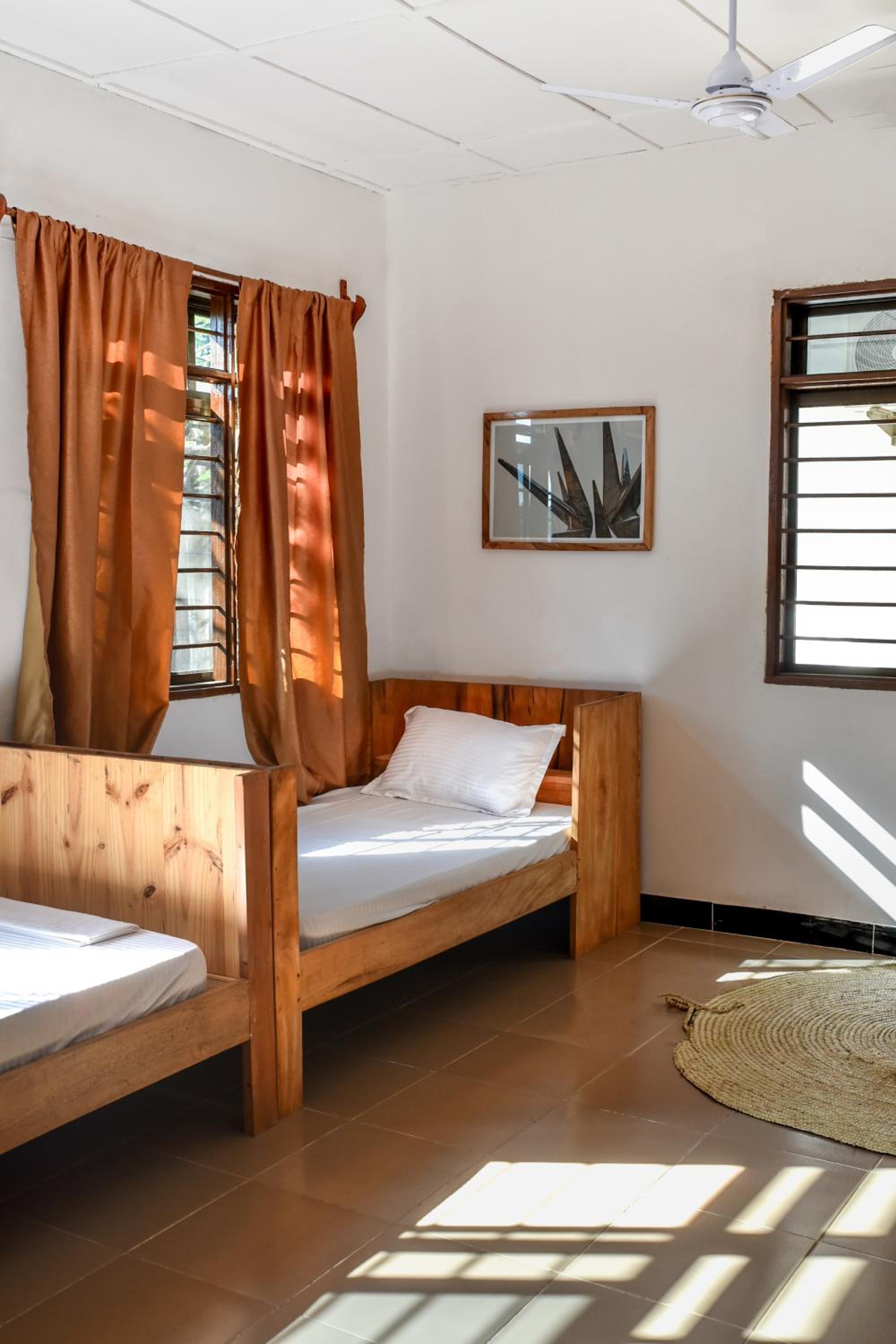 Mixed Dormitory Room photo 1