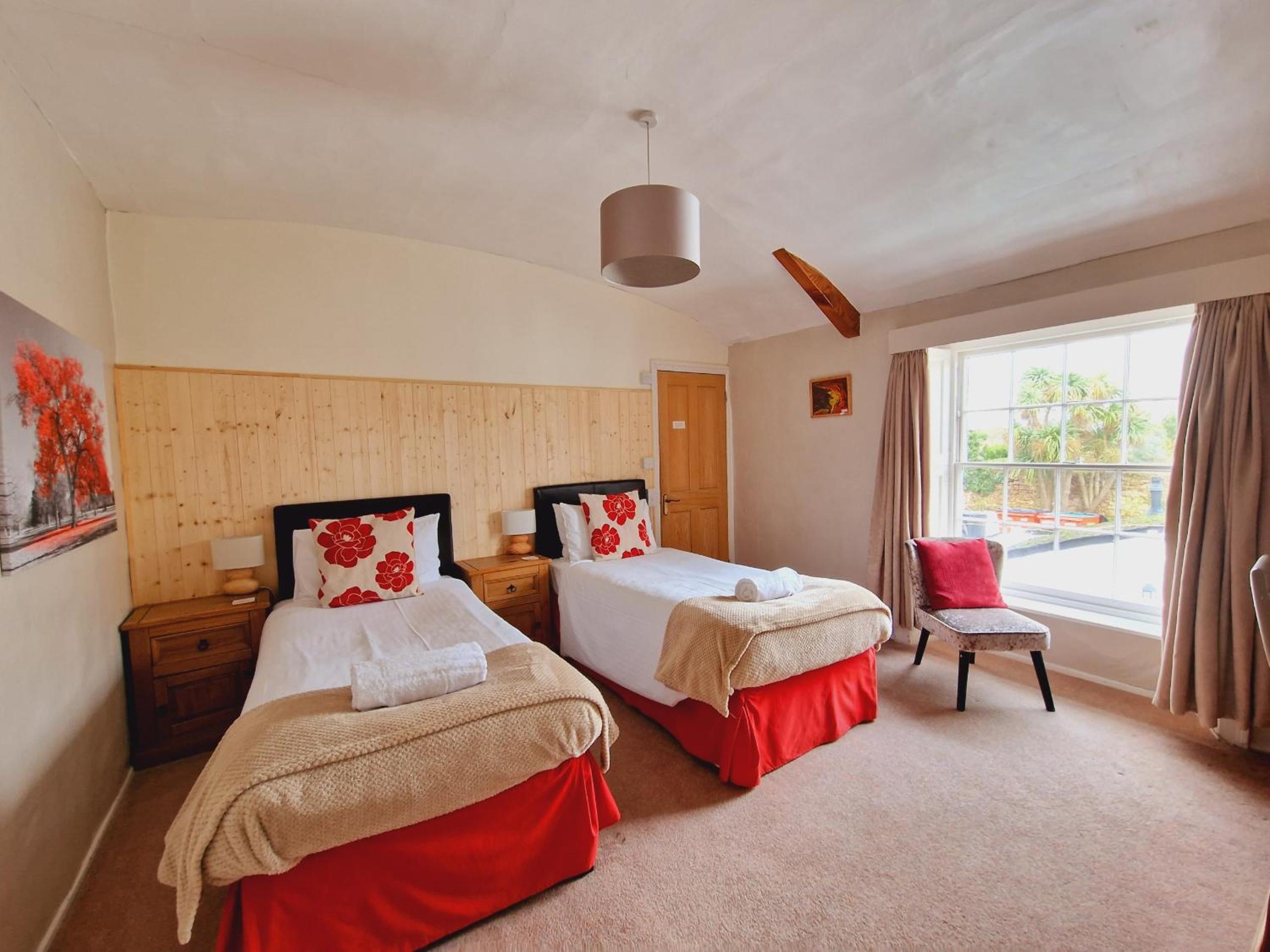 Superior Twin Room photo 1