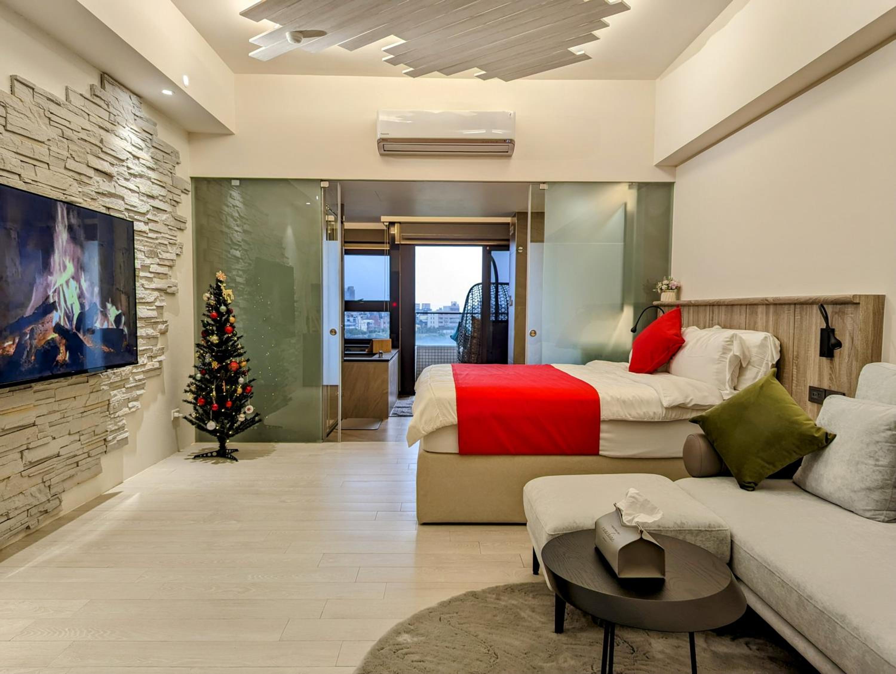 Studio with Sofa Bed