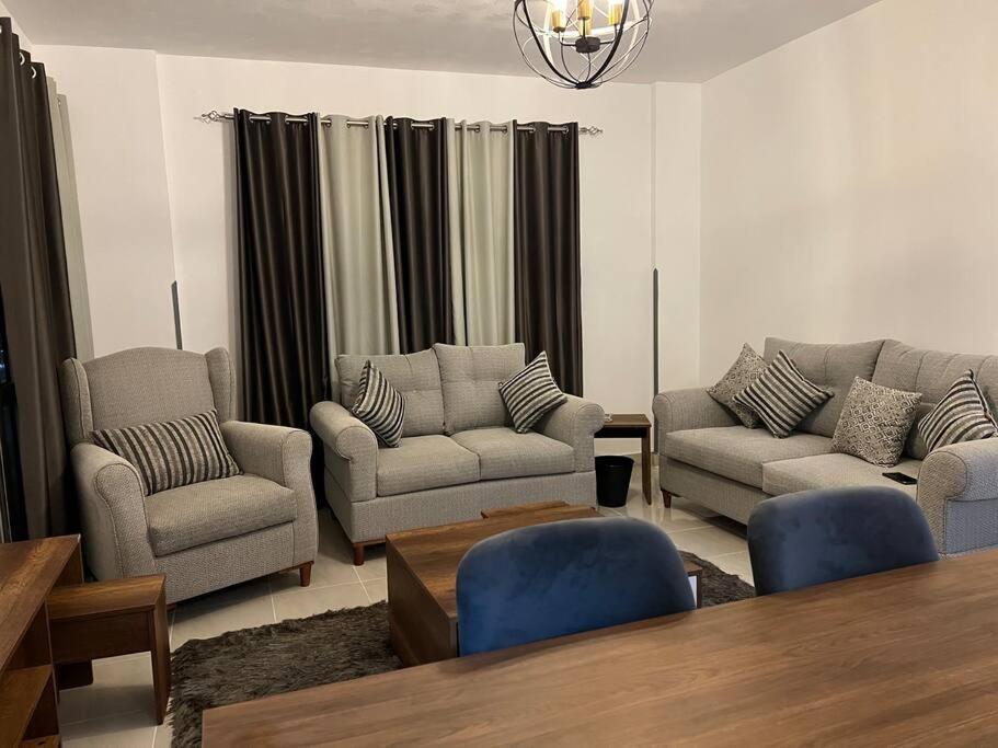 Two-Bedroom Apartment photo 3