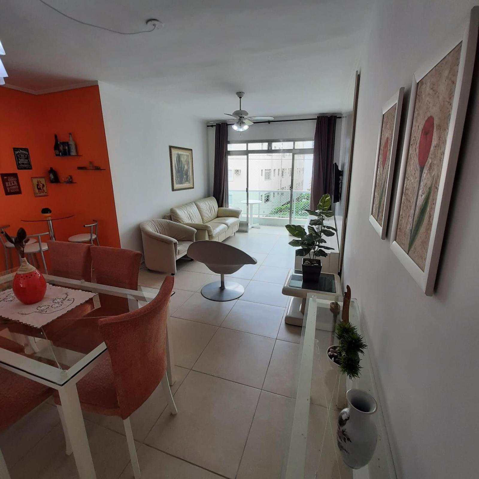 Three-Bedroom Apartment photo 1