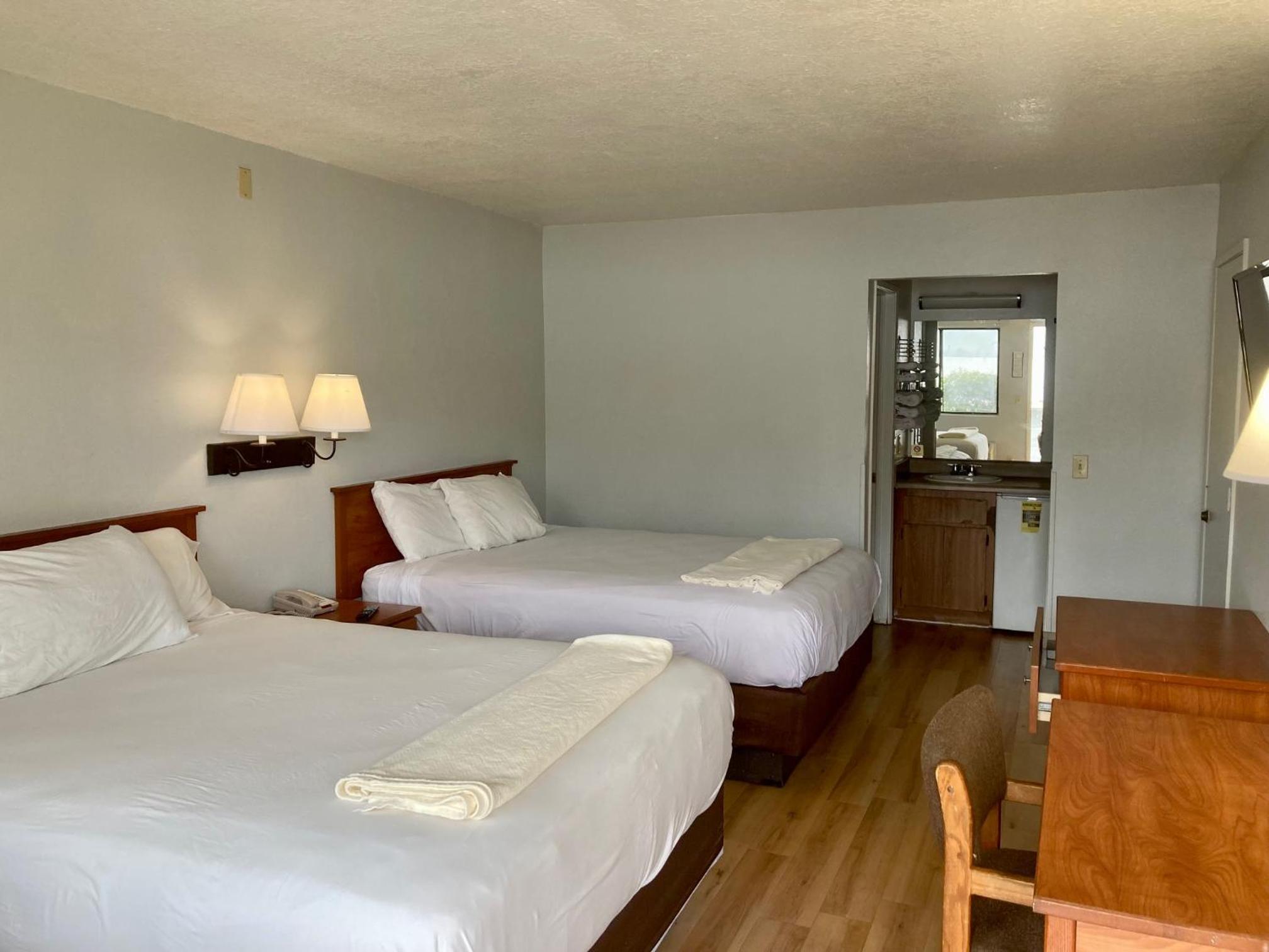 Double Room - Disability Access photo 1