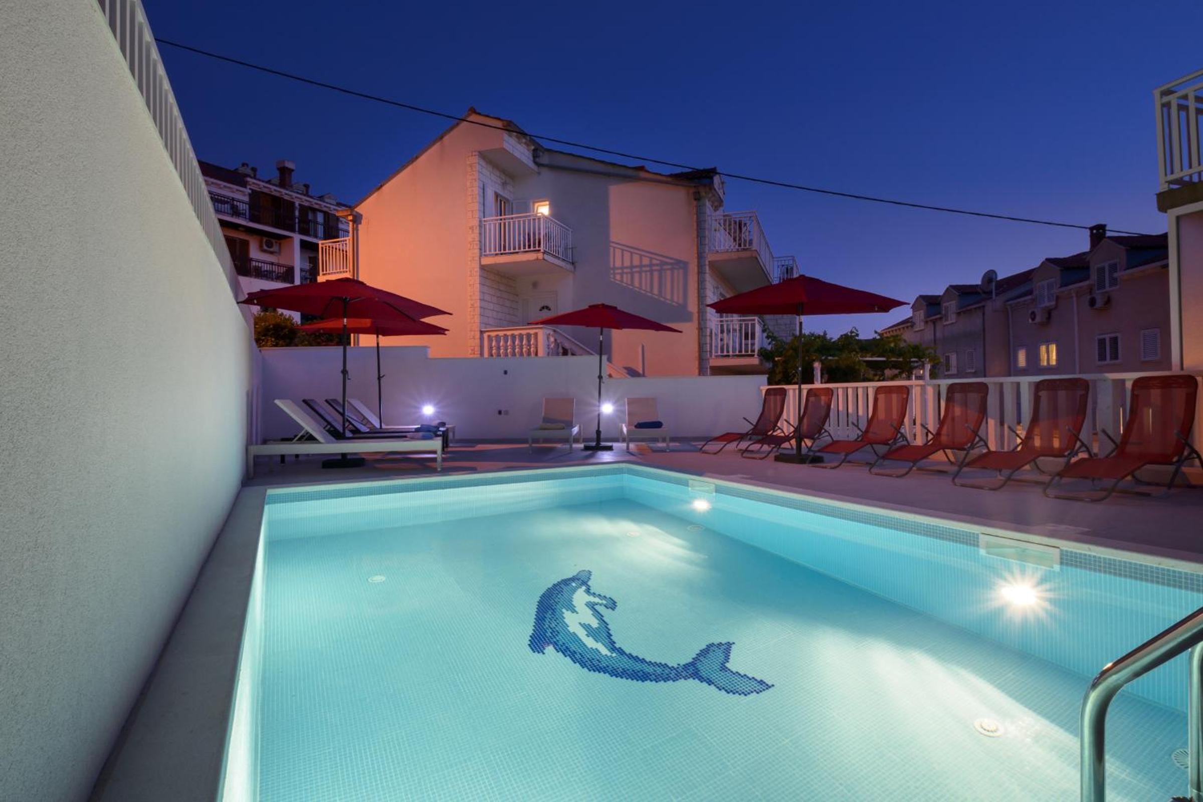 Two-Bedroom Apartment with Sea View photo 3