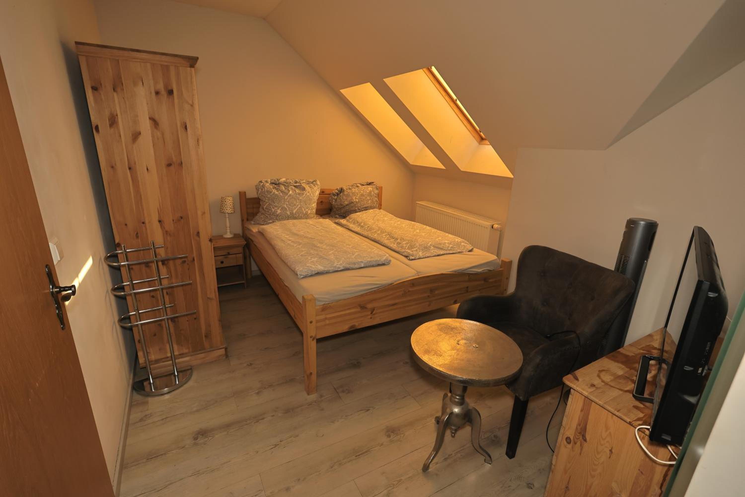 Single Room with Shower photo 1