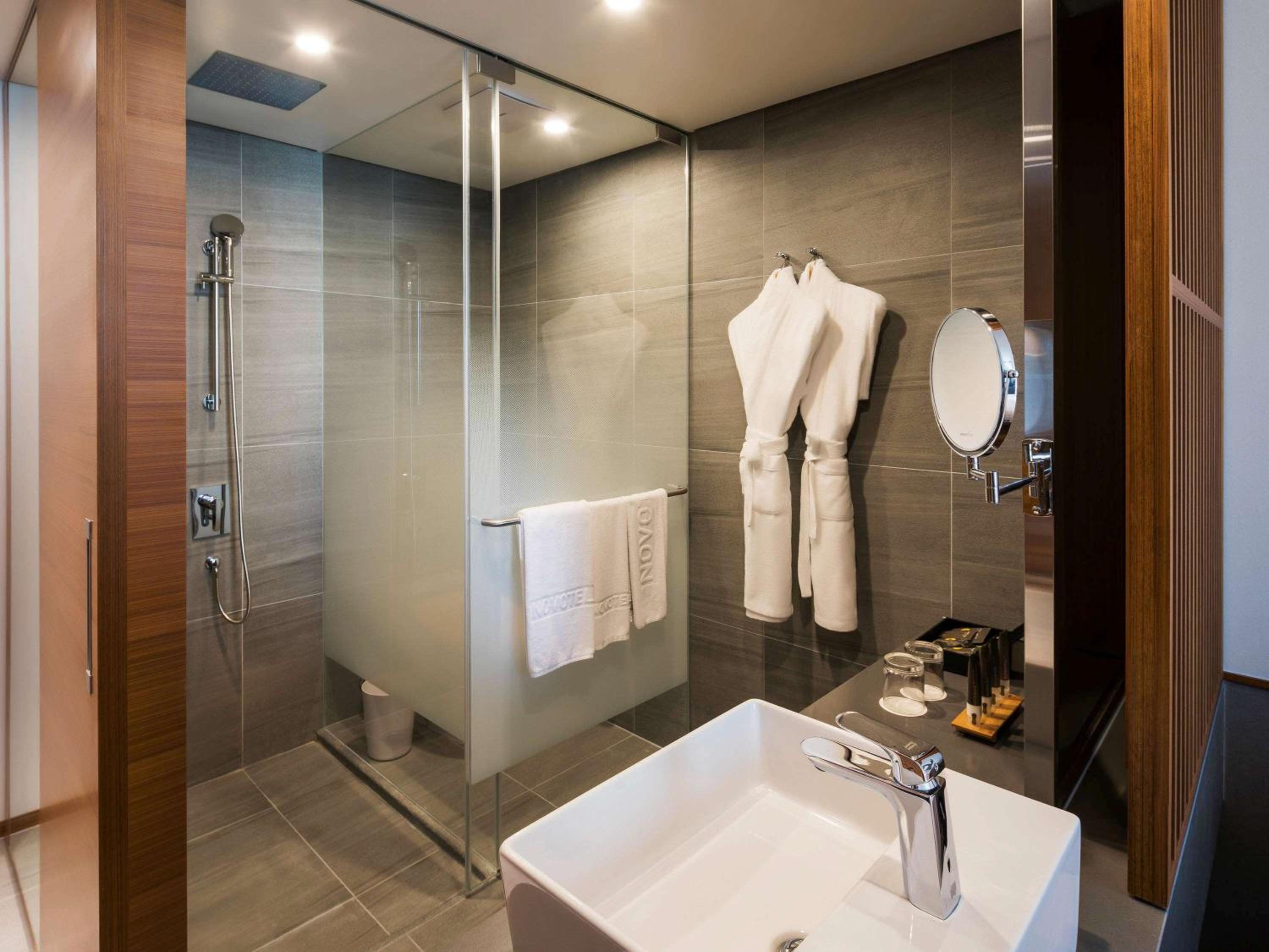 Standard Double Room - Photo 7