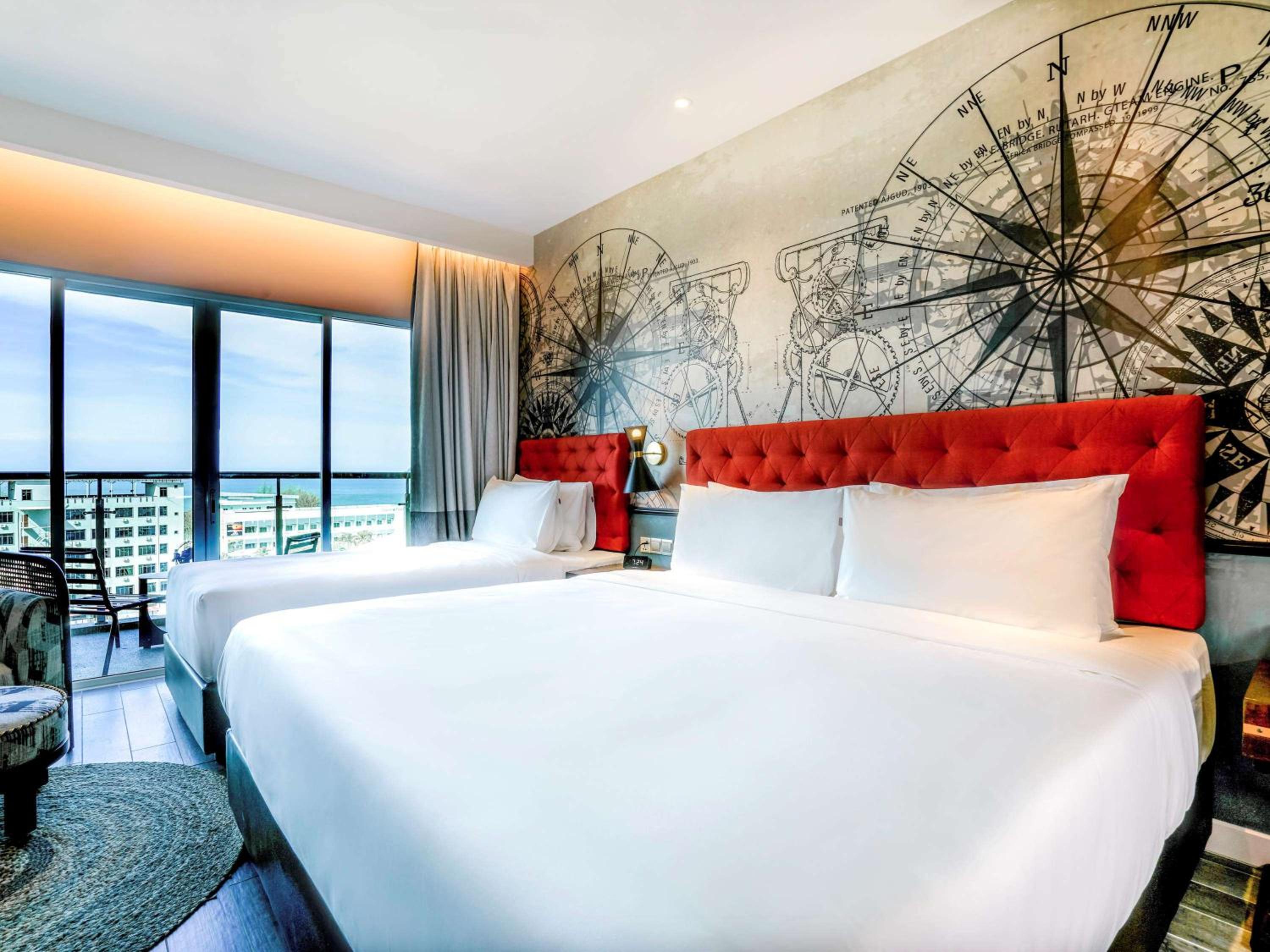 Deluxe Room with One Double and One Single Bed - Photo 3