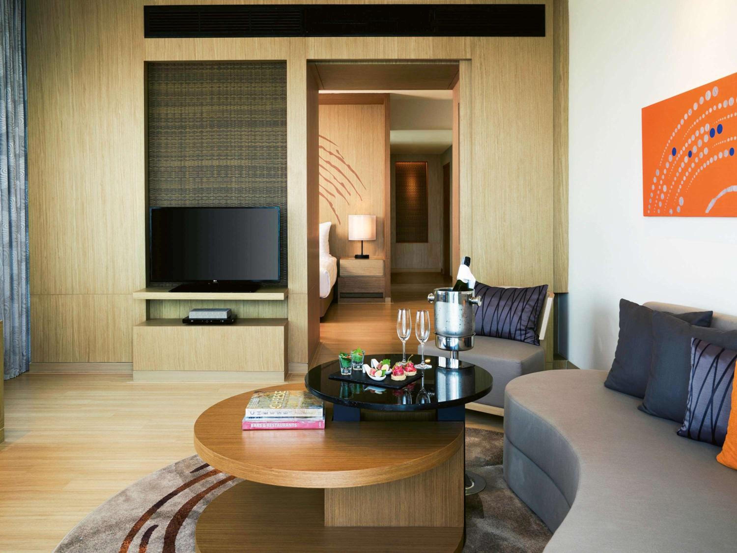 Family Suite with Sea View - Photo 1