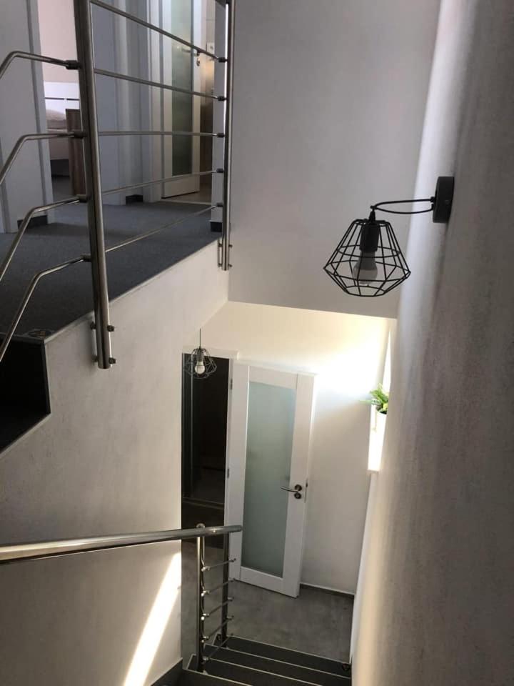 Duplex Apartment - Photo 9