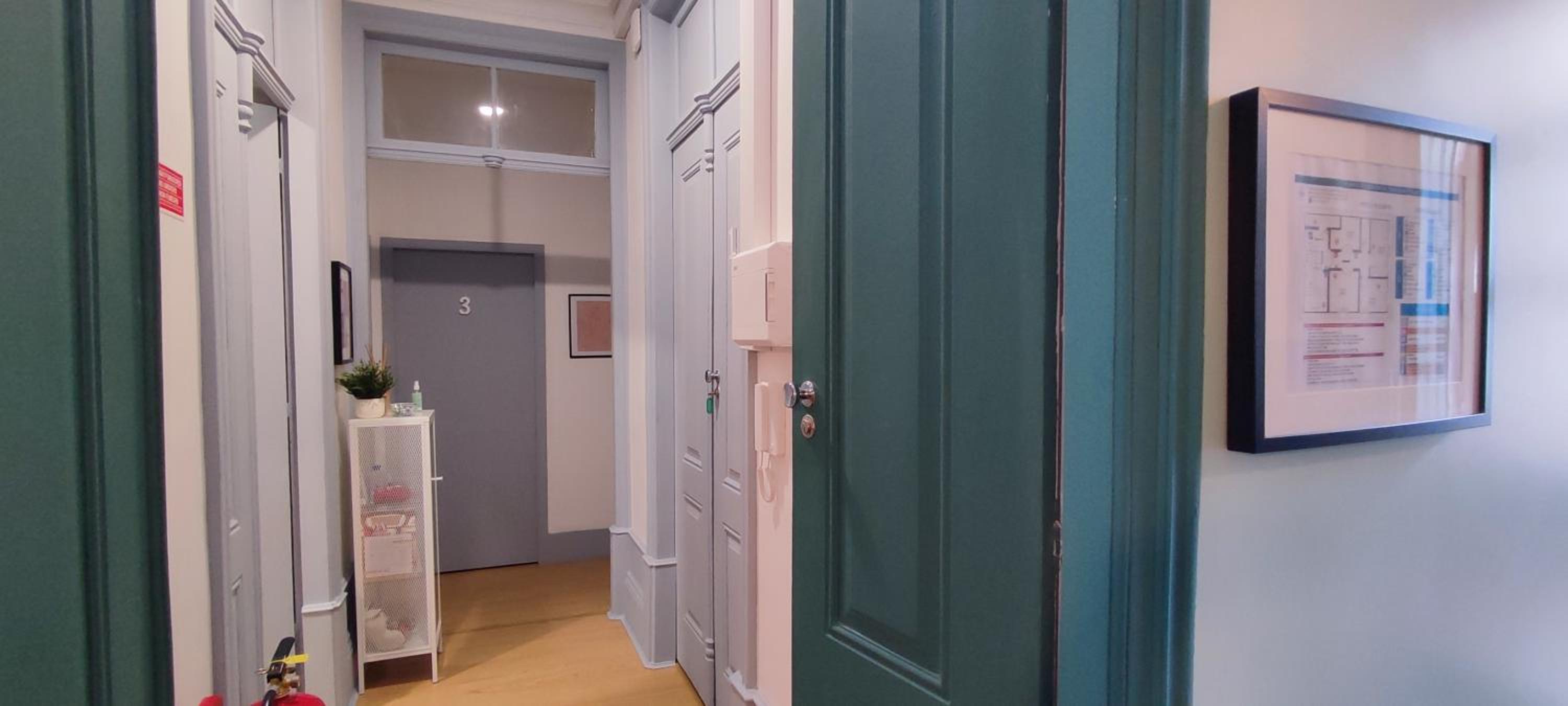 Double Room with Private External Bathroom - Photo 19